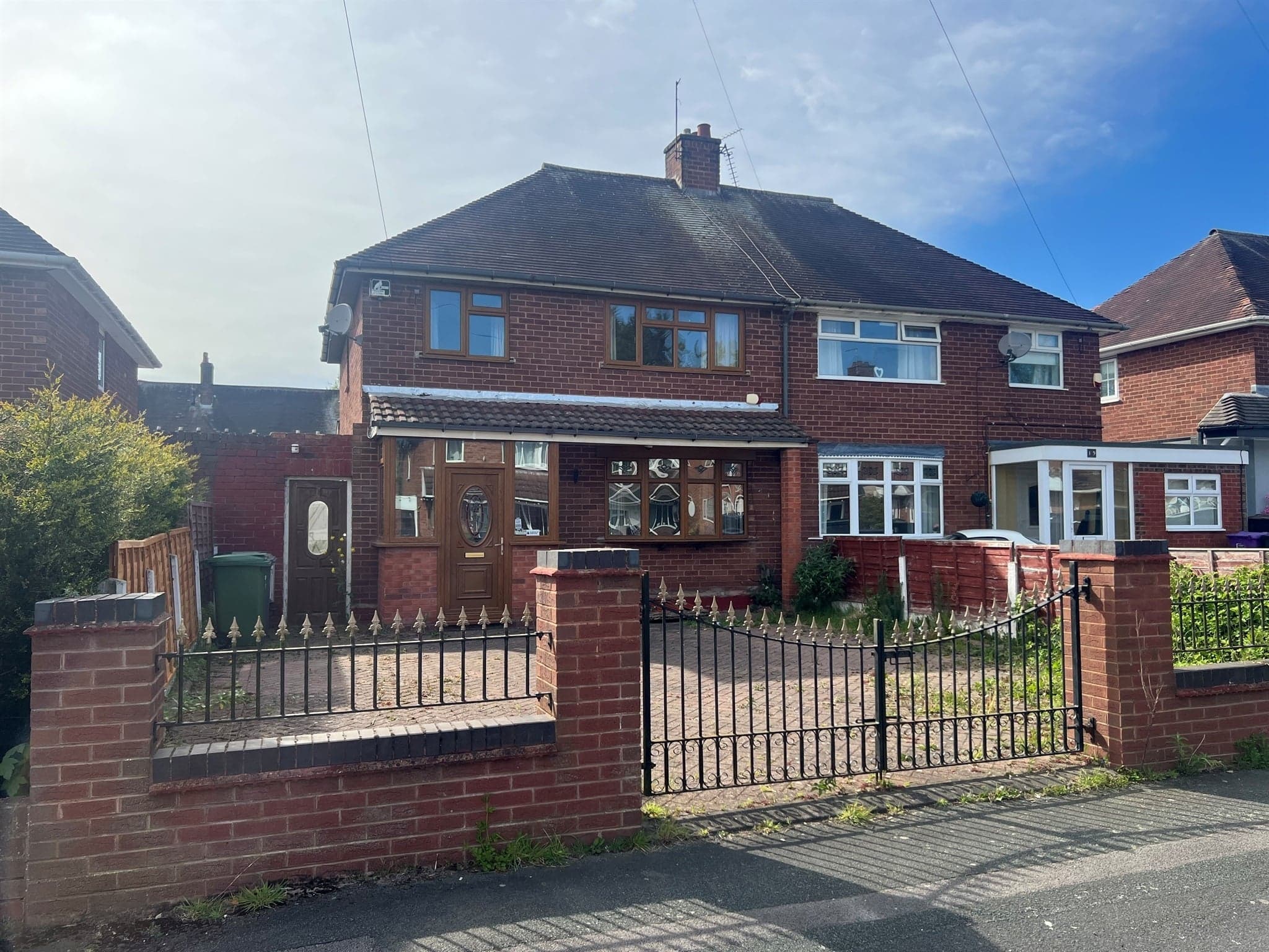 Property at Sandy Crescent, Ashmore Park, Wolverhampton