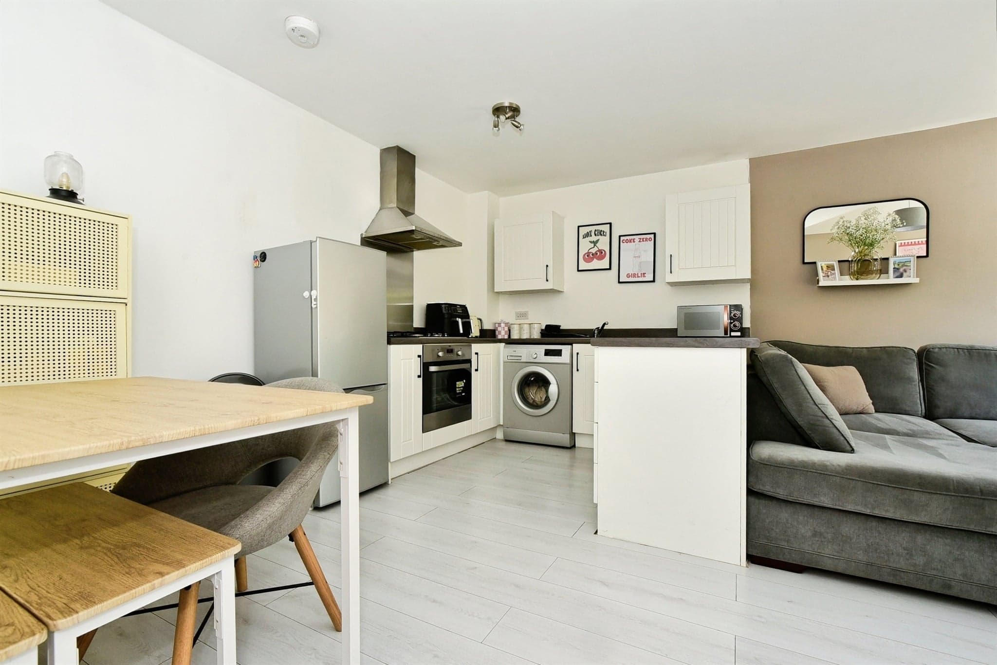 Property at Woodroffe Square, CALNE