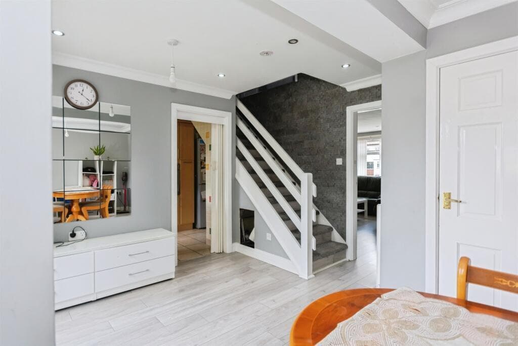 Property at Vale Close, Birmingham