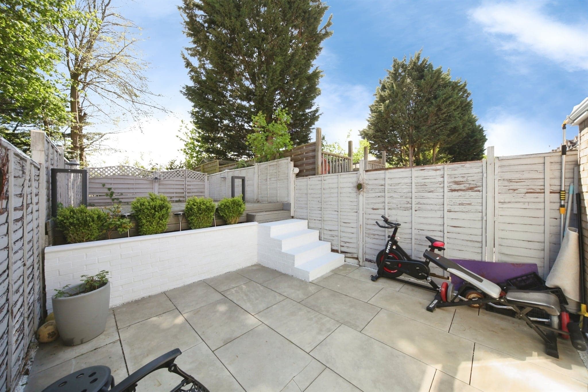 Property at Watling Gardens, Dunstable