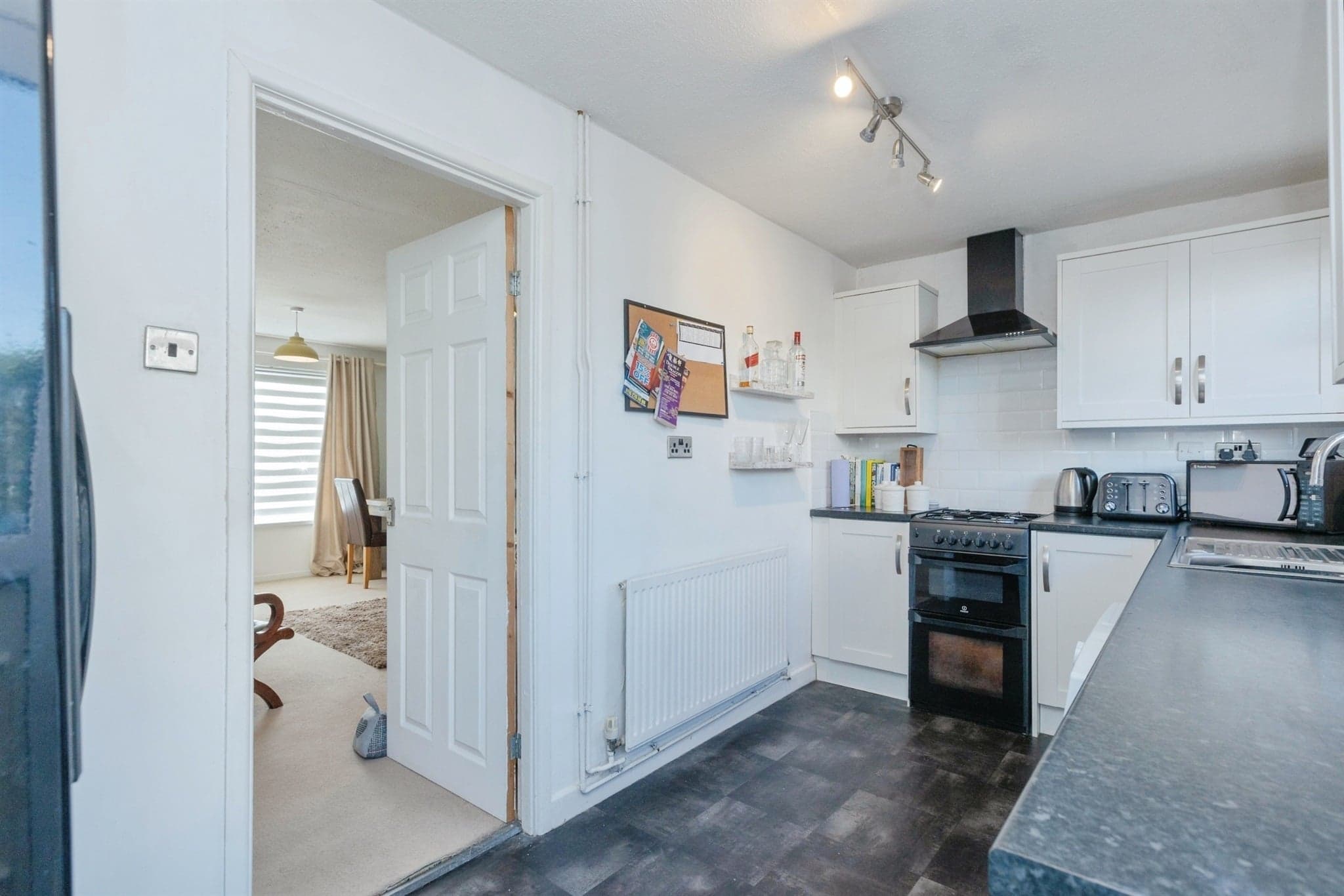 Property at Woburn Close, Leicester