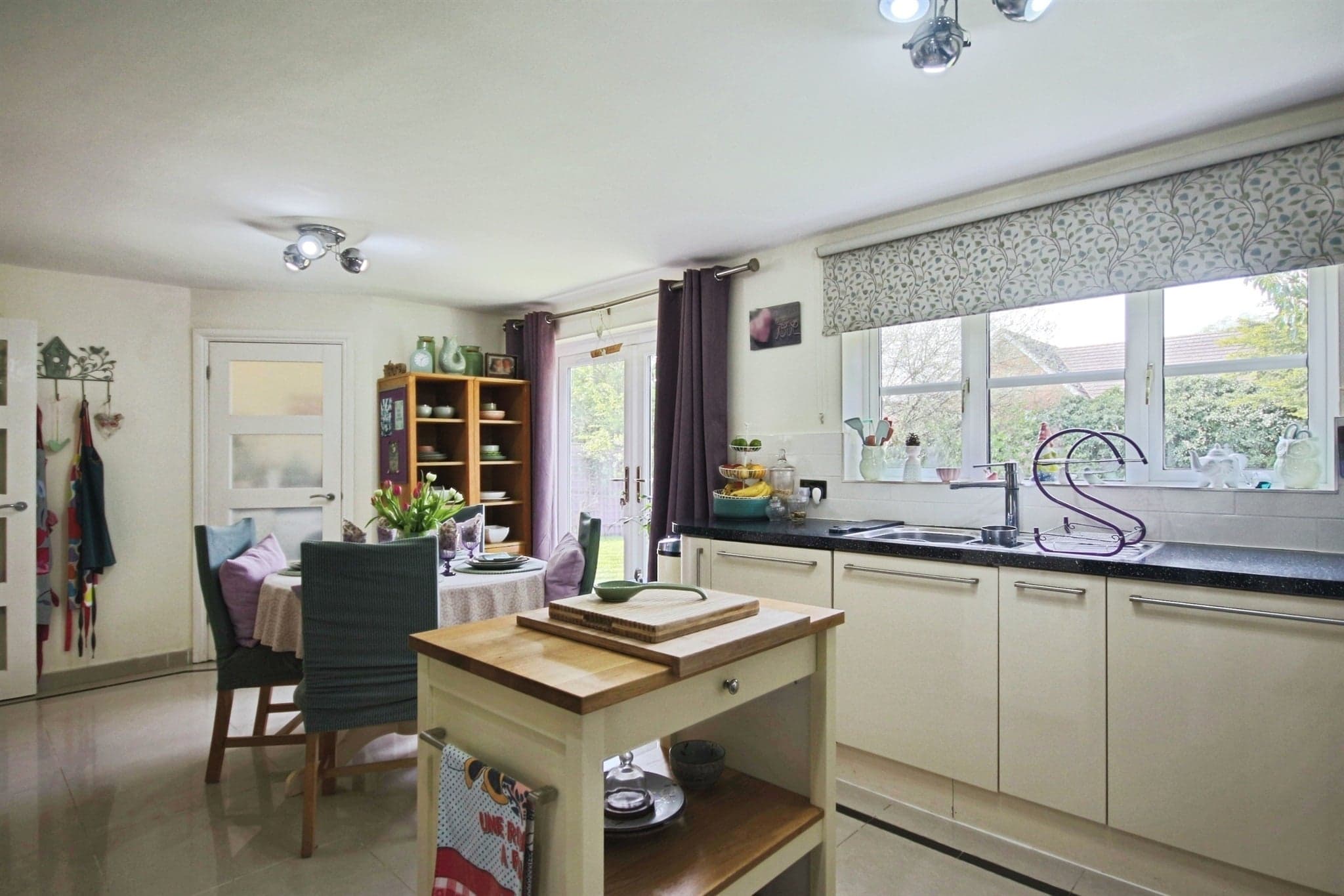 Property at Medley Grove, Whitnash, Leamington Spa