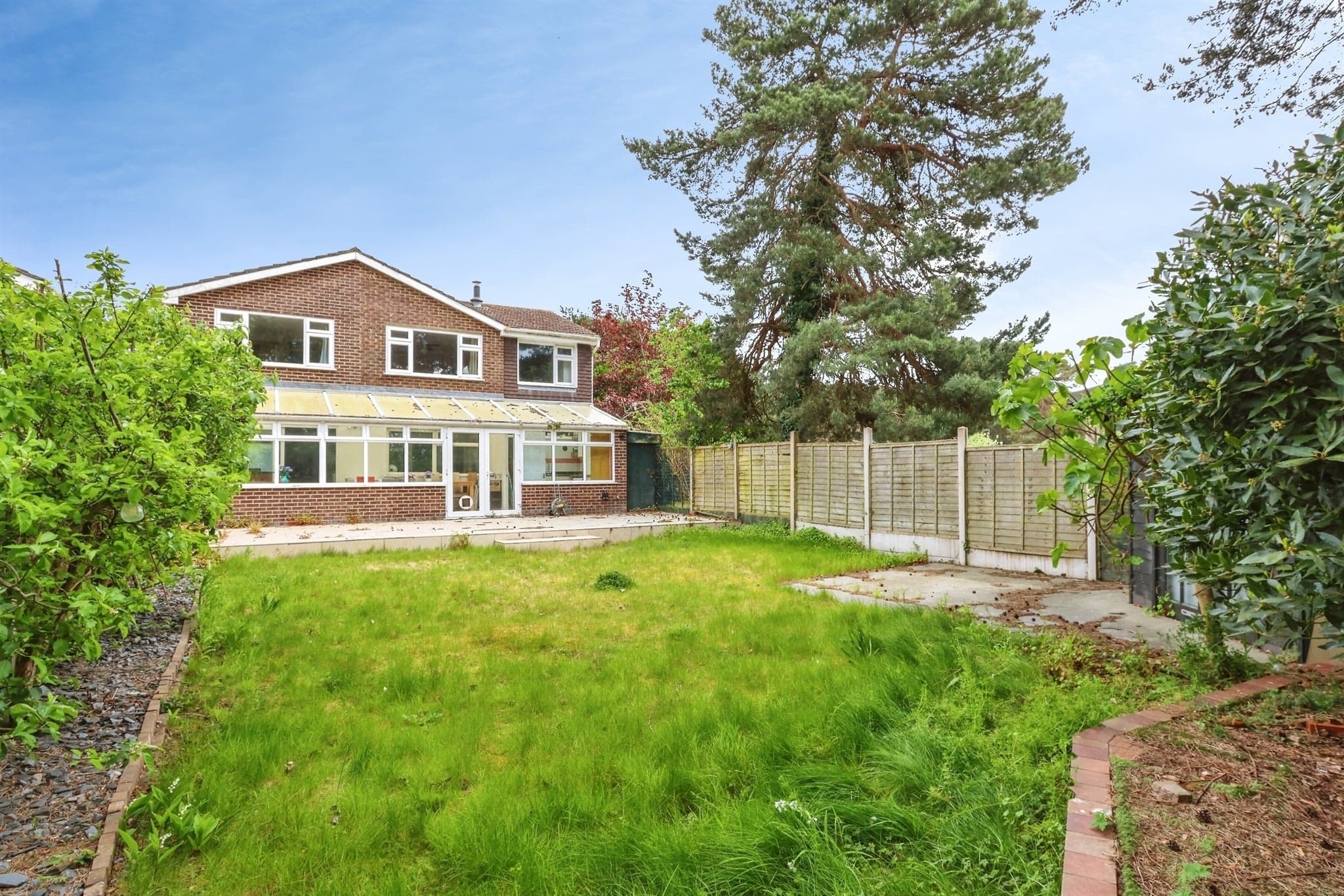 Property at Durlston Crescent, Christchurch
