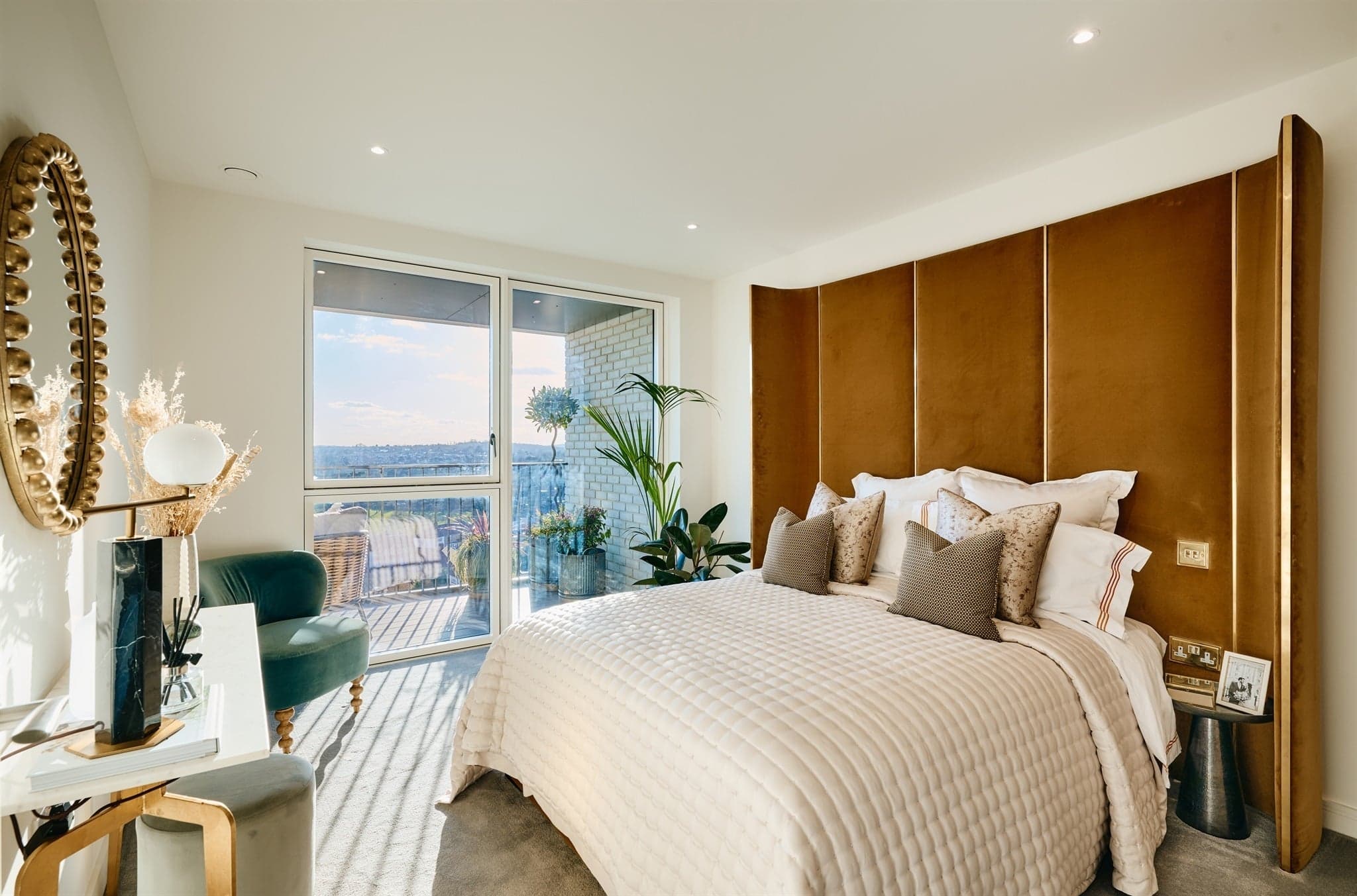 Property at Silkstream, Lindley House,  Nw9, London