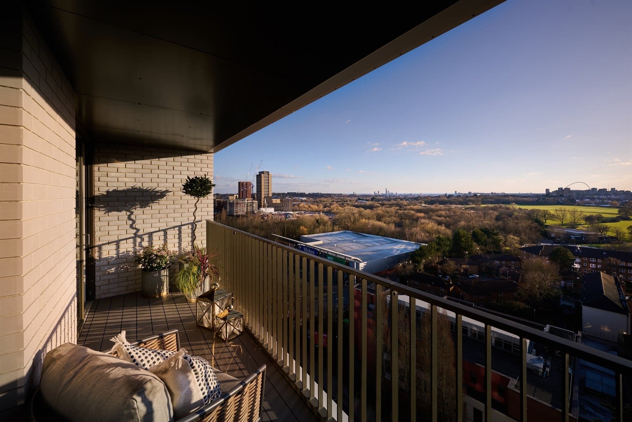 Property at Silkstream, Lindley House,  Nw9, London