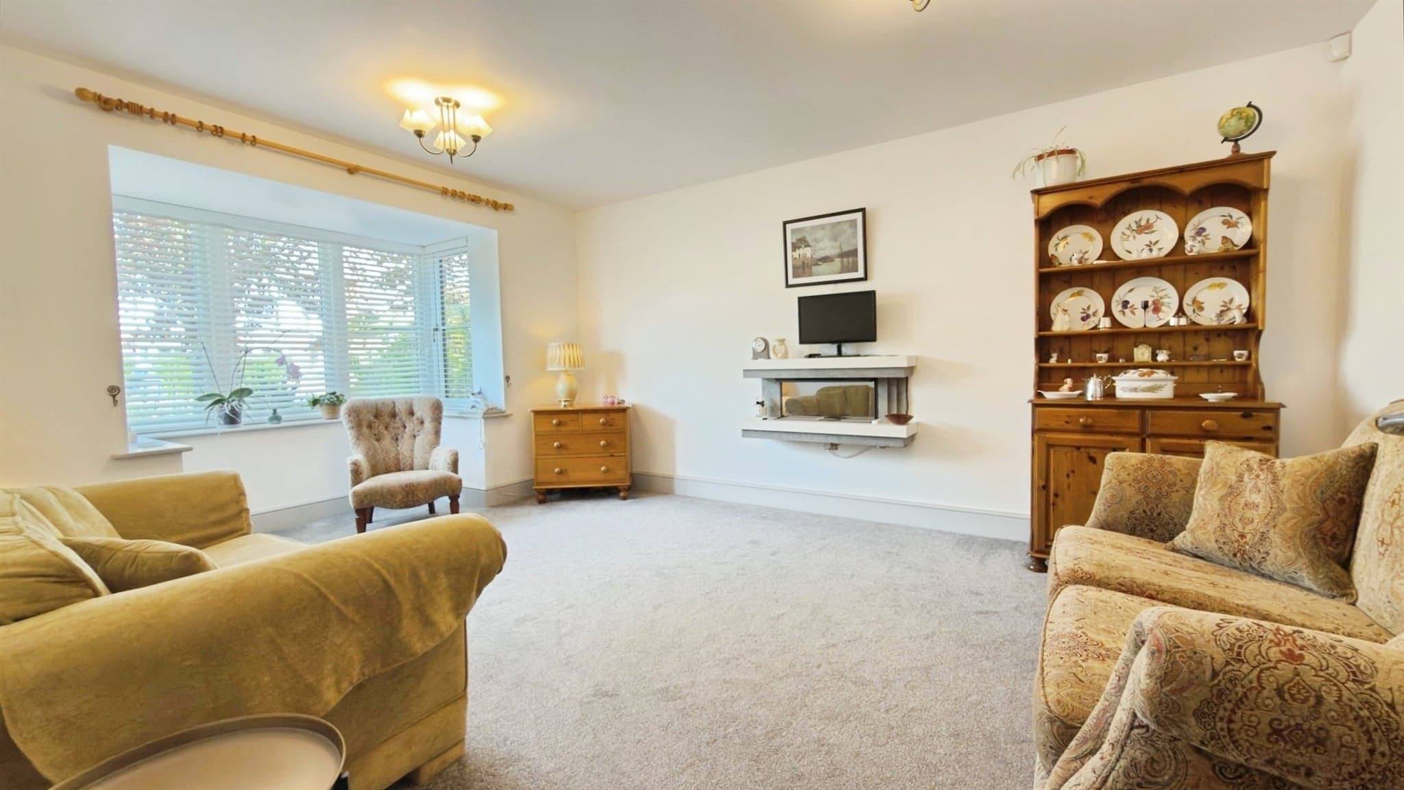 Property at Kineton Road, Wellesbourne, Warwick