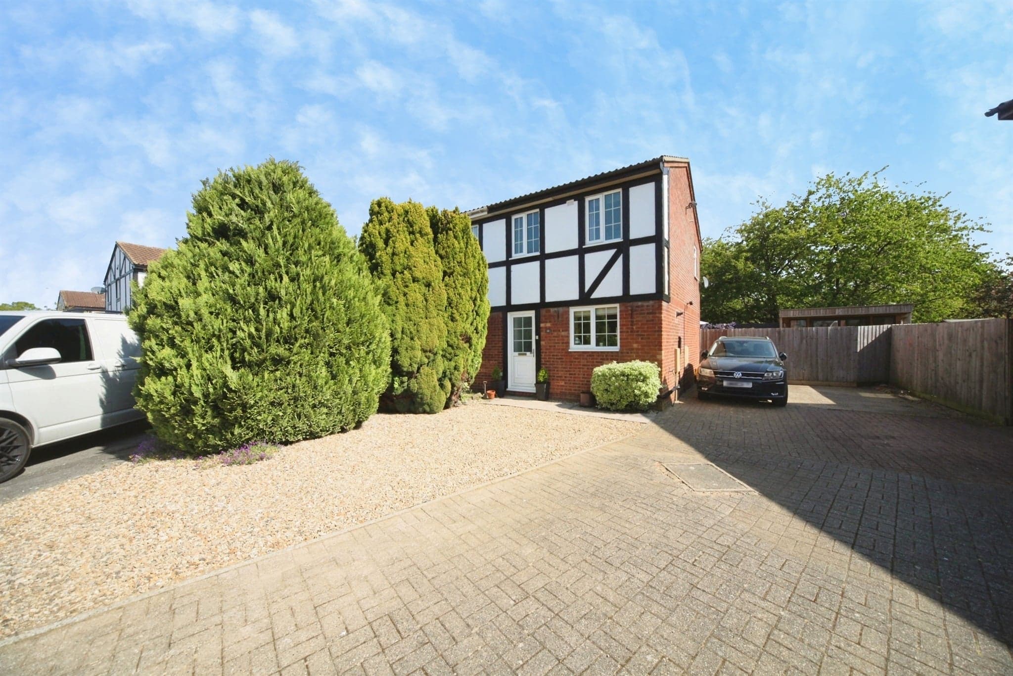 Property at Belsham Place, Luton
