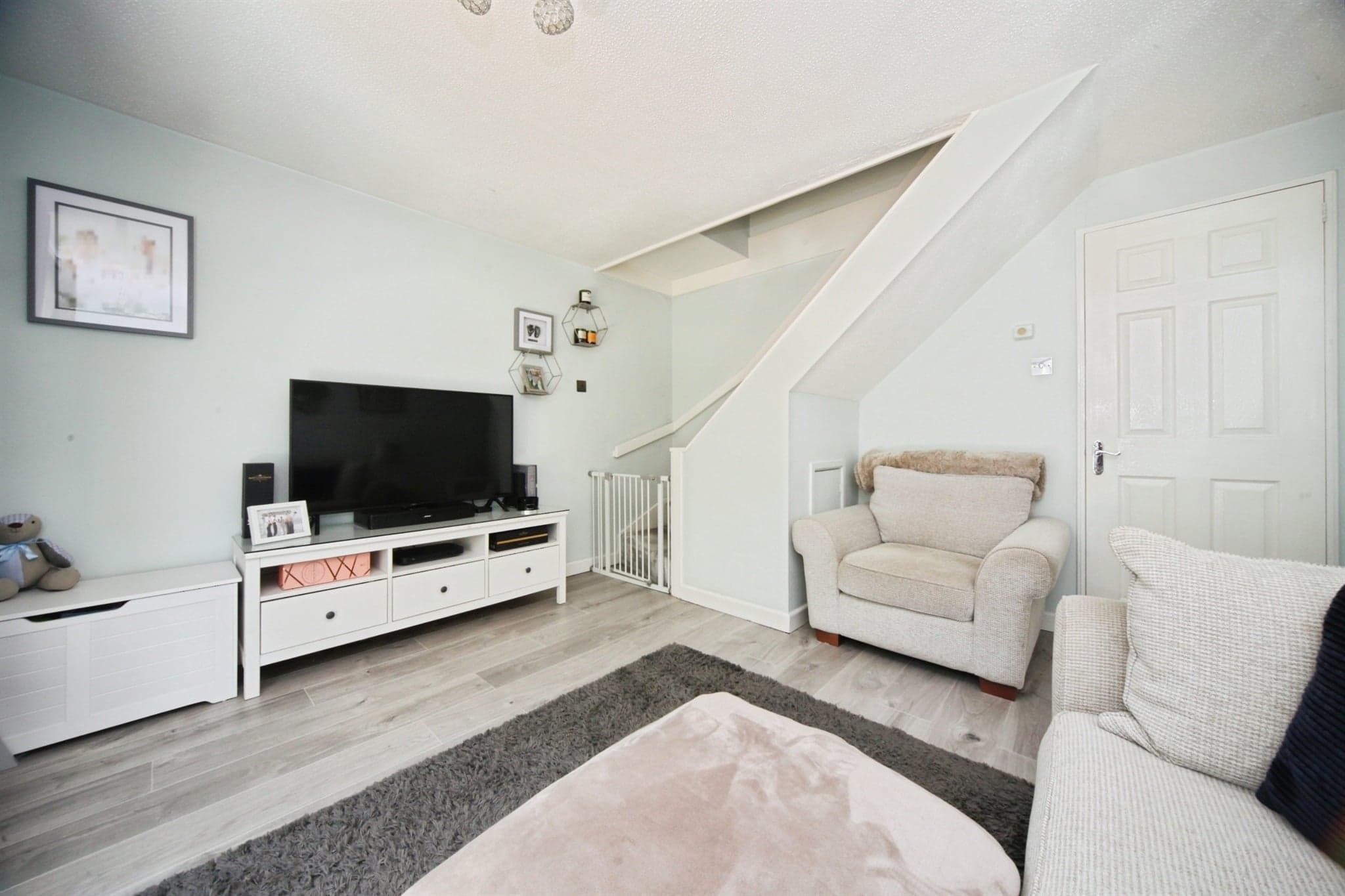 Property at Belsham Place, Luton