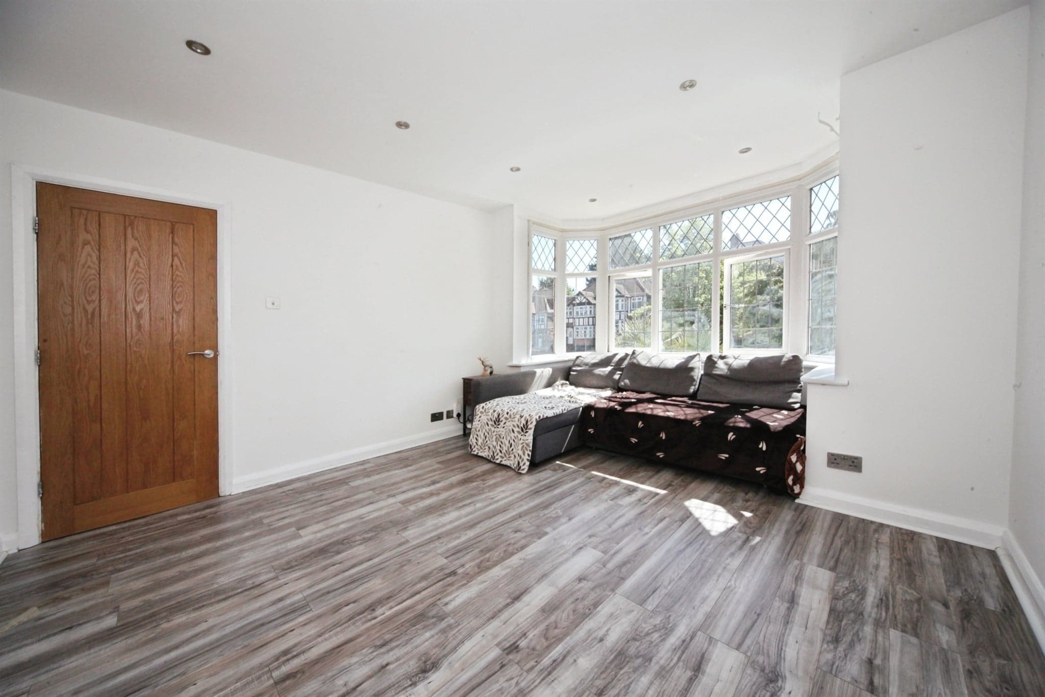 Property at Cutenhoe Road, Luton