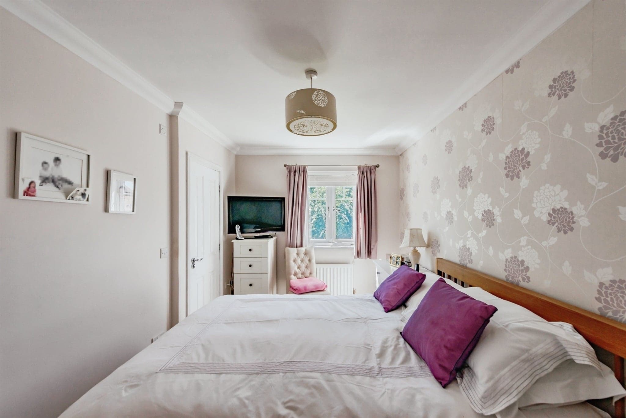 Property at Sandy Close, Crawley Down, Crawley