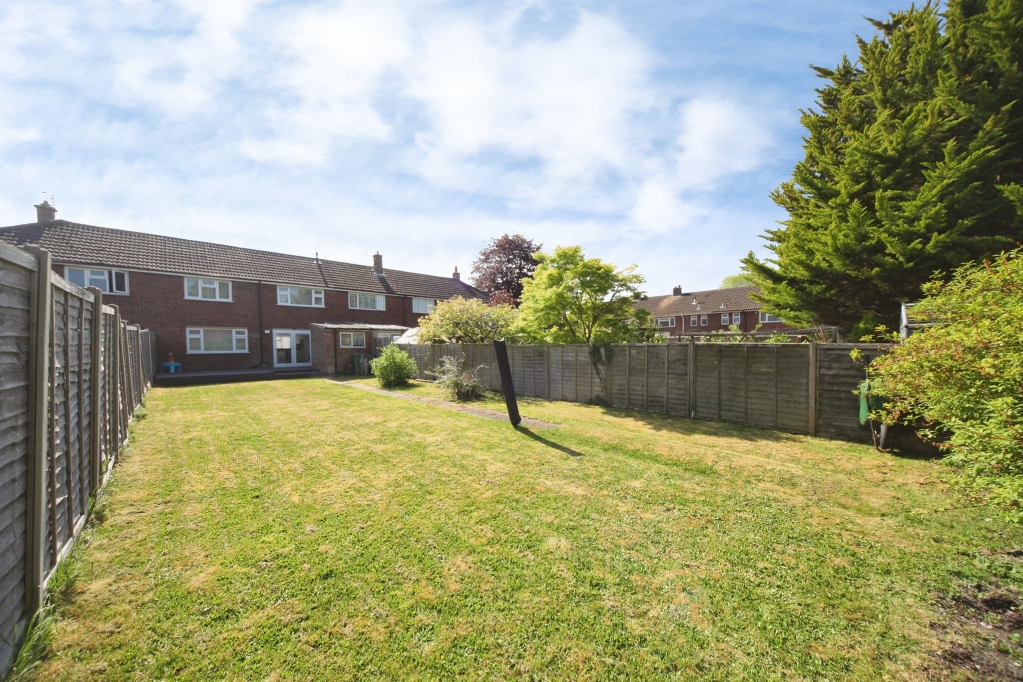 Property at Knights Close, Eaton Bray, DUNSTABLE