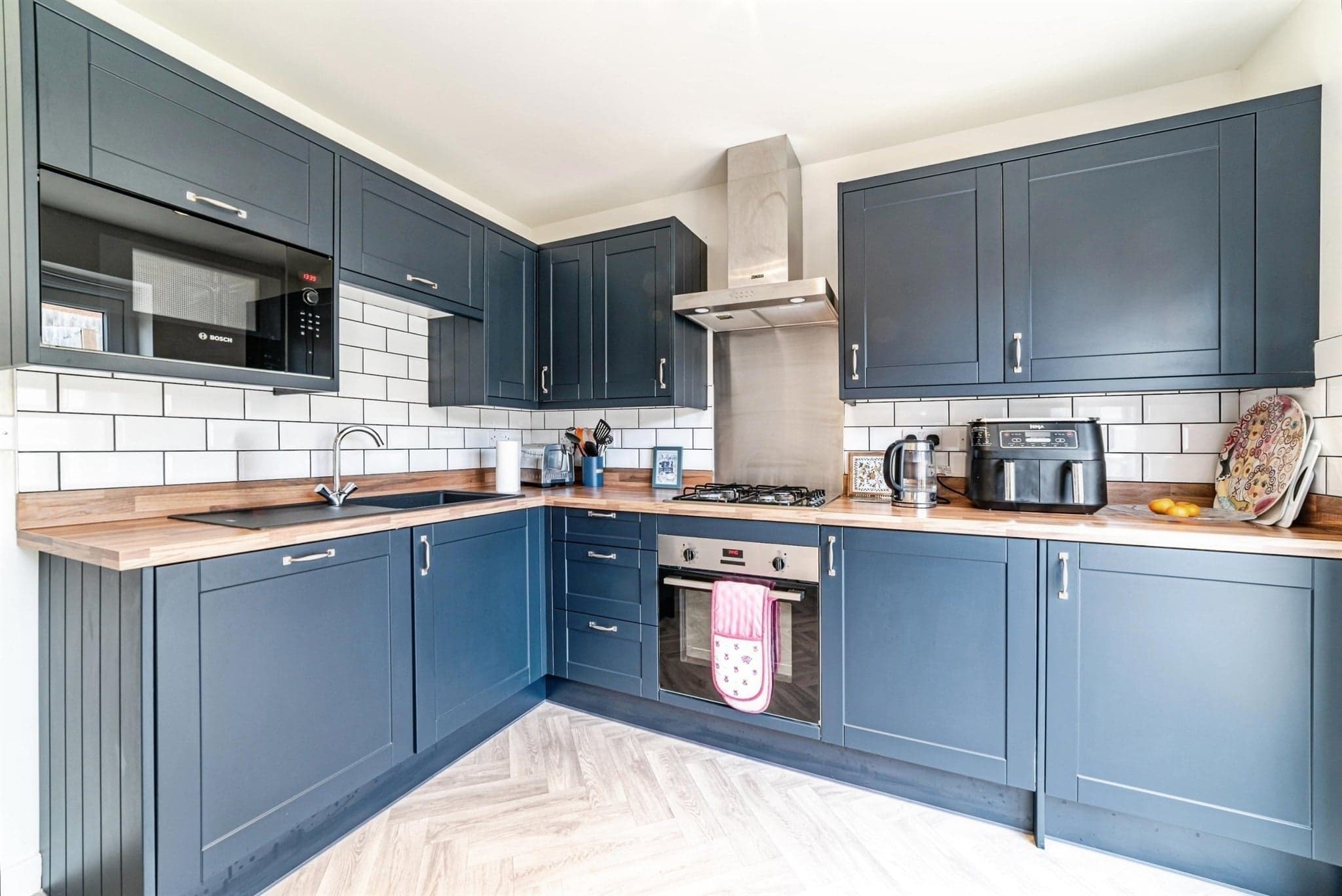 Property at Redwood Avenue, Basingstoke