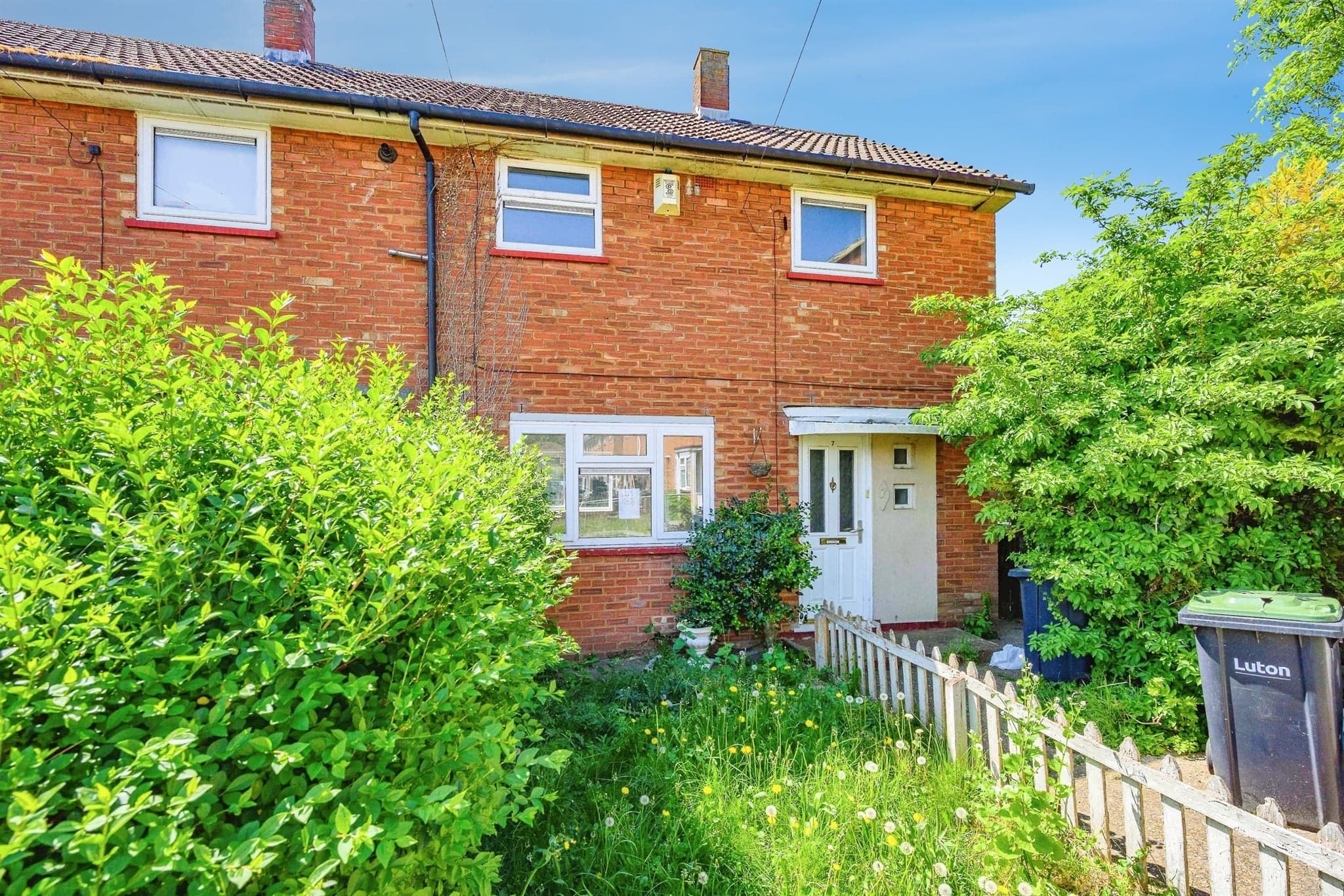 Property at Wycliffe Close, Luton