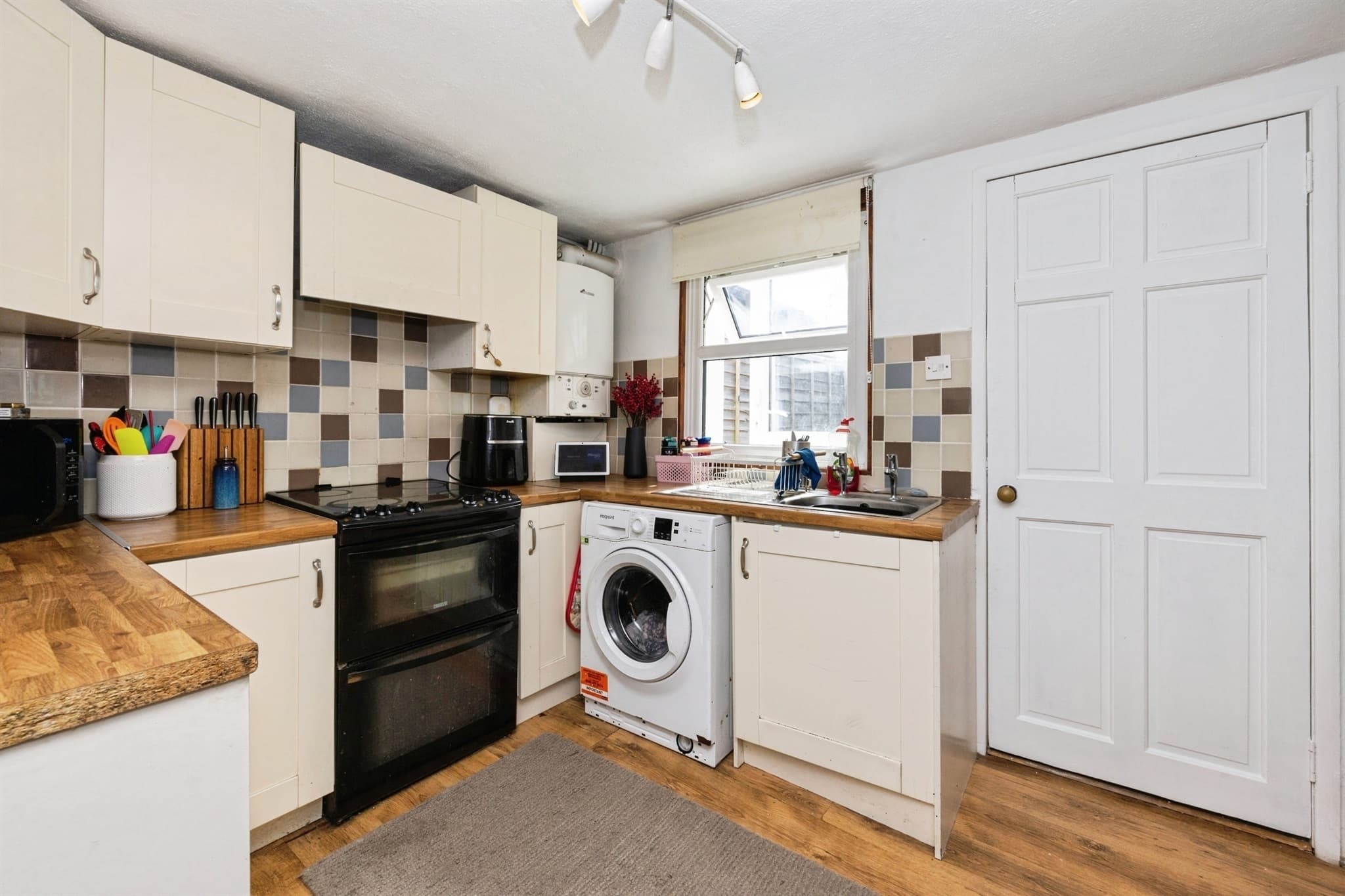 Property at Chapel Row, Kingsnorth, Ashford
