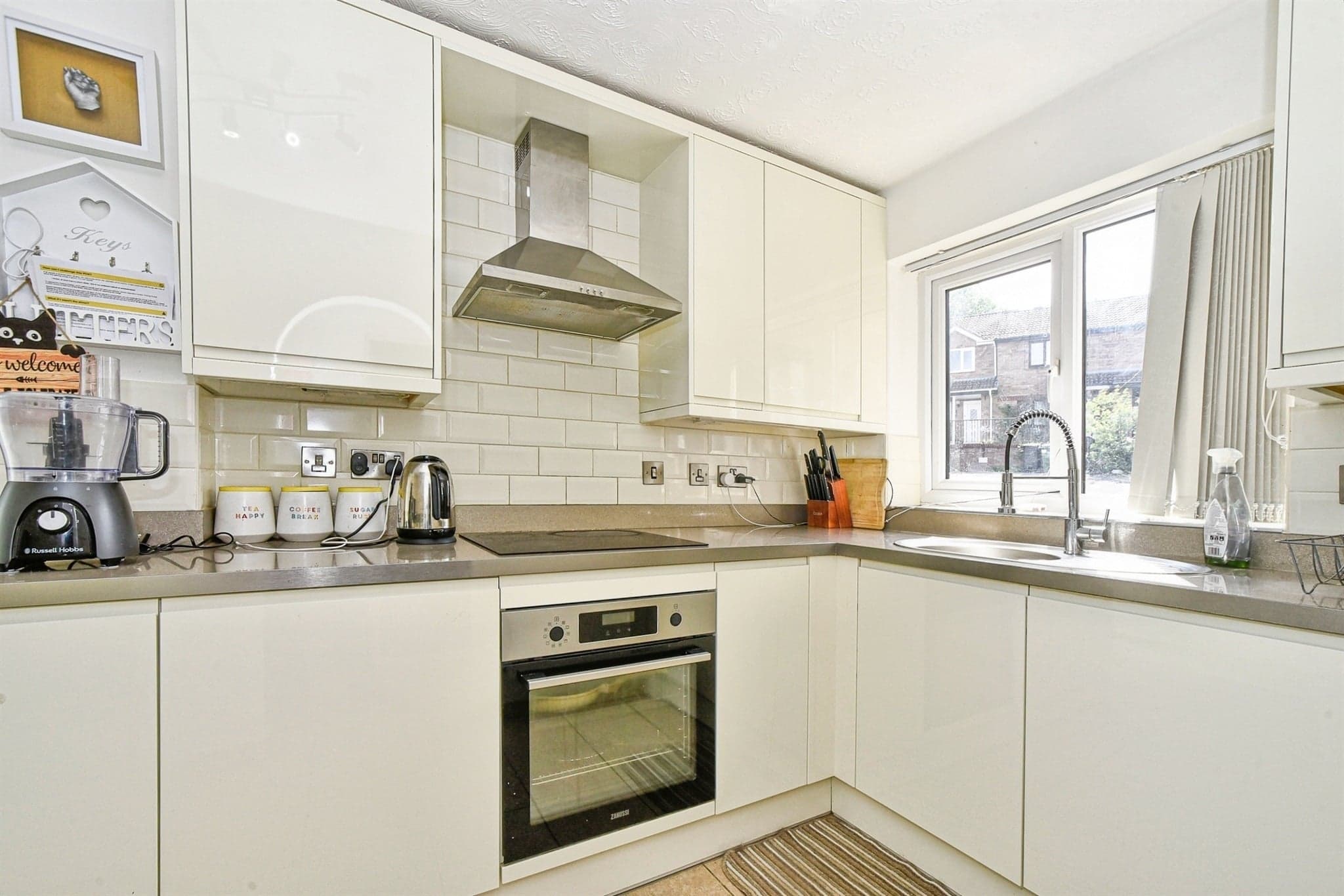 Property at Ramsthorn Close, Swindon