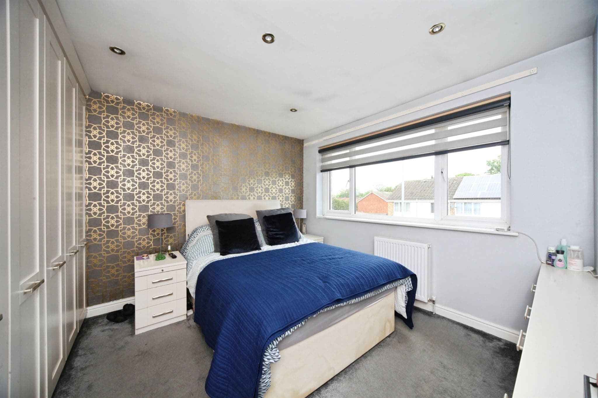 Property at Bracklesham Gardens, Luton