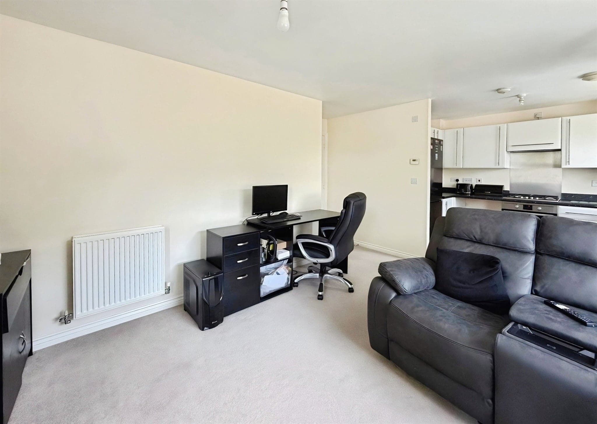 Property at Priors Grove Close, Warwick