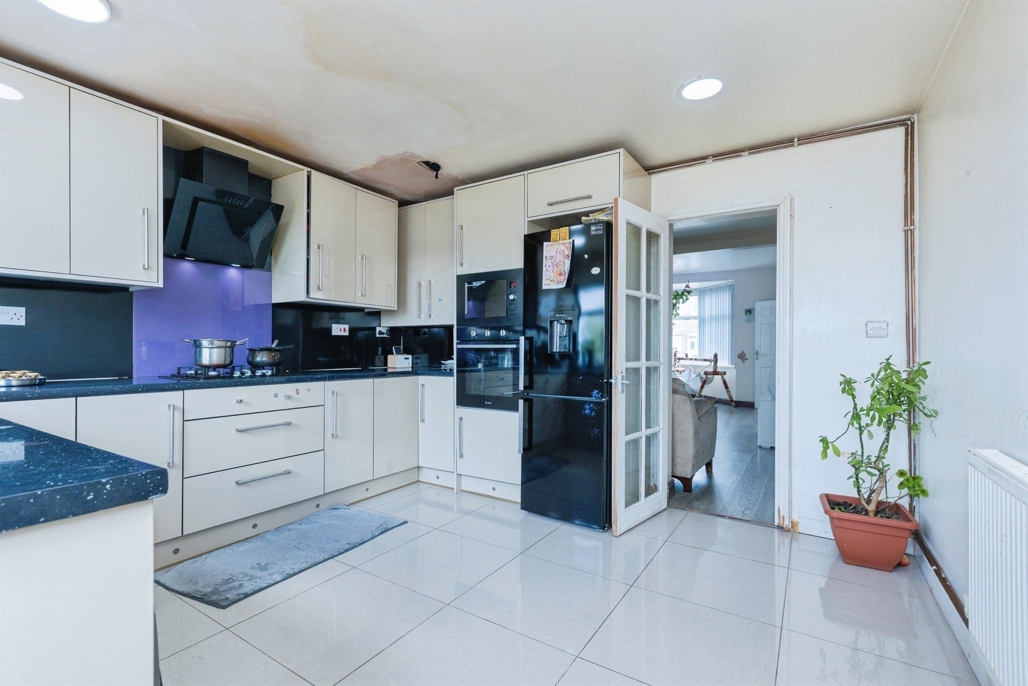 Property at Broad Avenue, Leicester