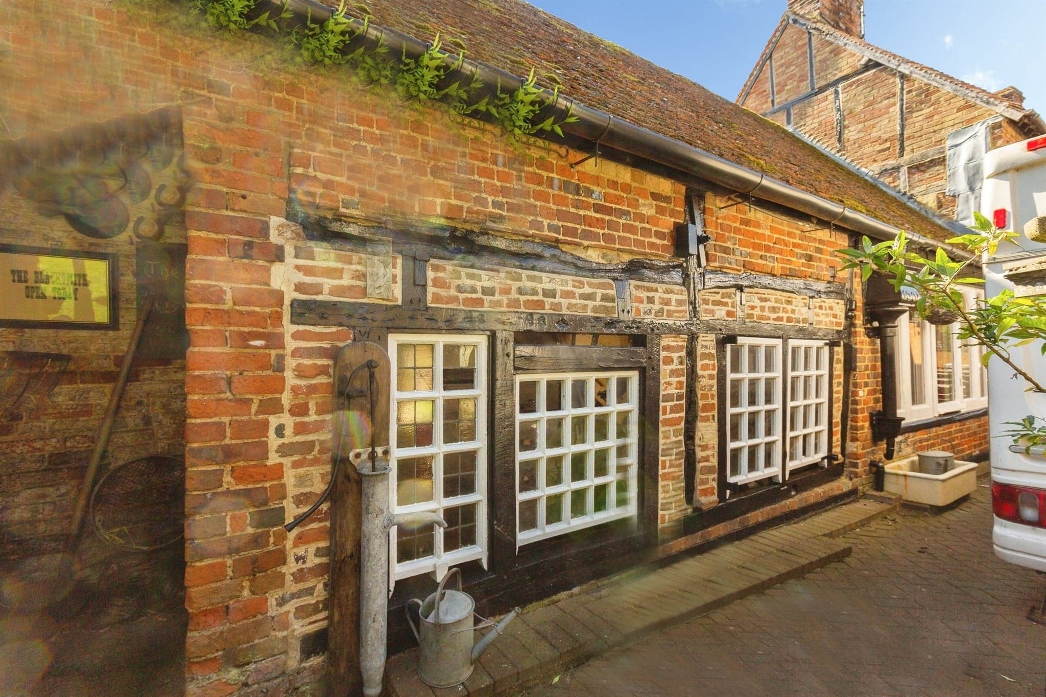 Property at Watling Street, Hockliffe, Leighton Buzzard