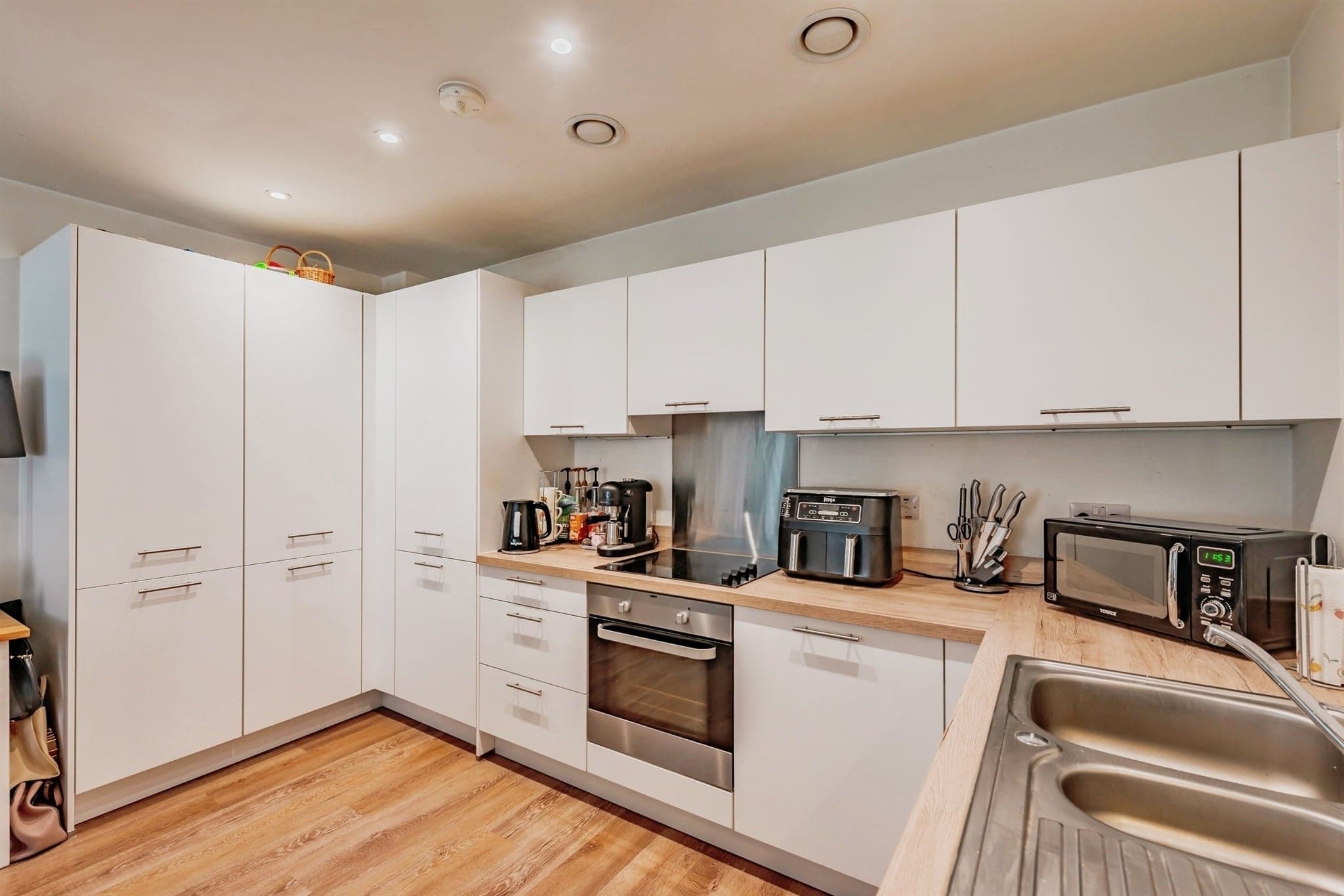 Property at Marketfield Way, Redhill