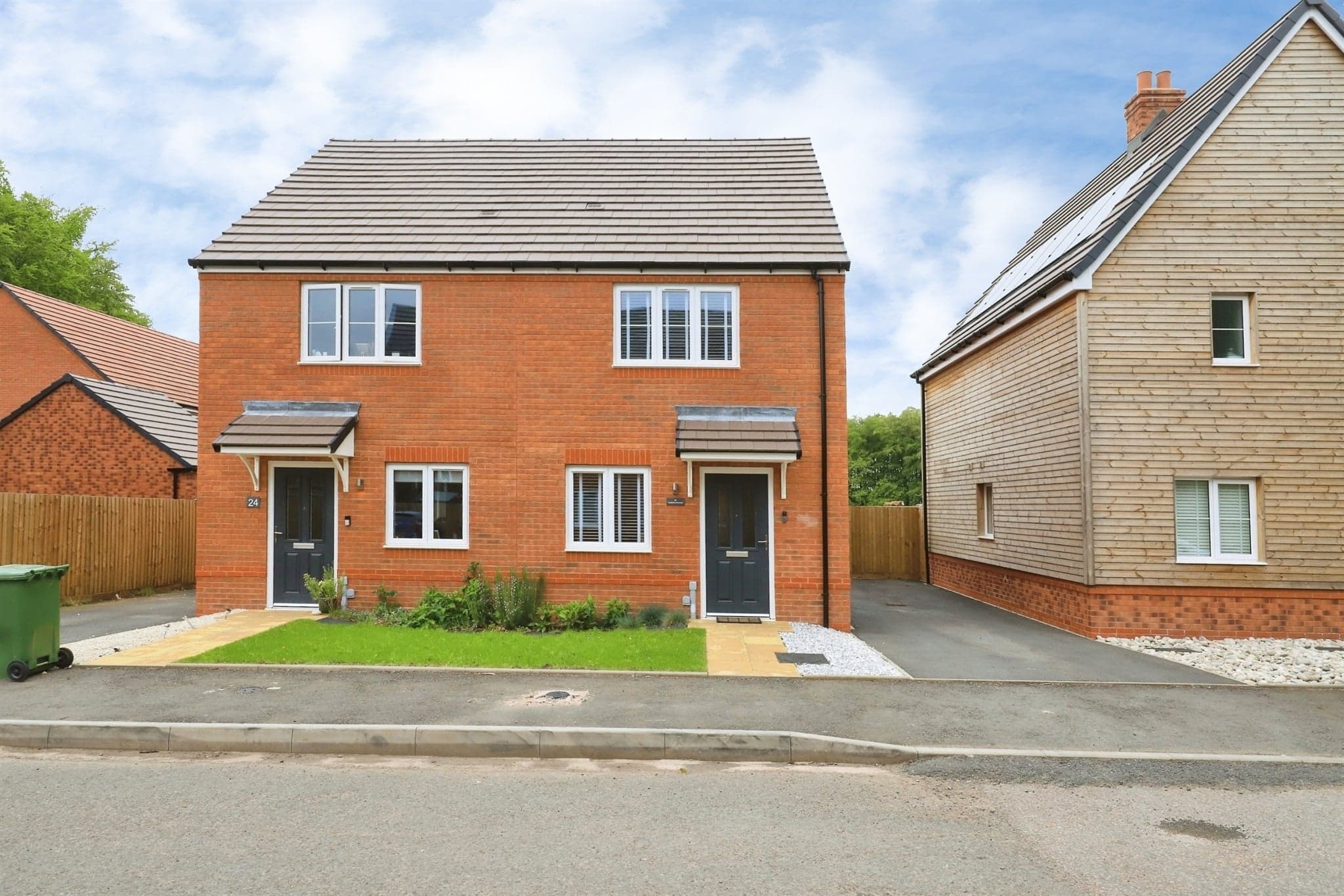 Property at Jasmine Crescent, Lea Castle, Kidderminster