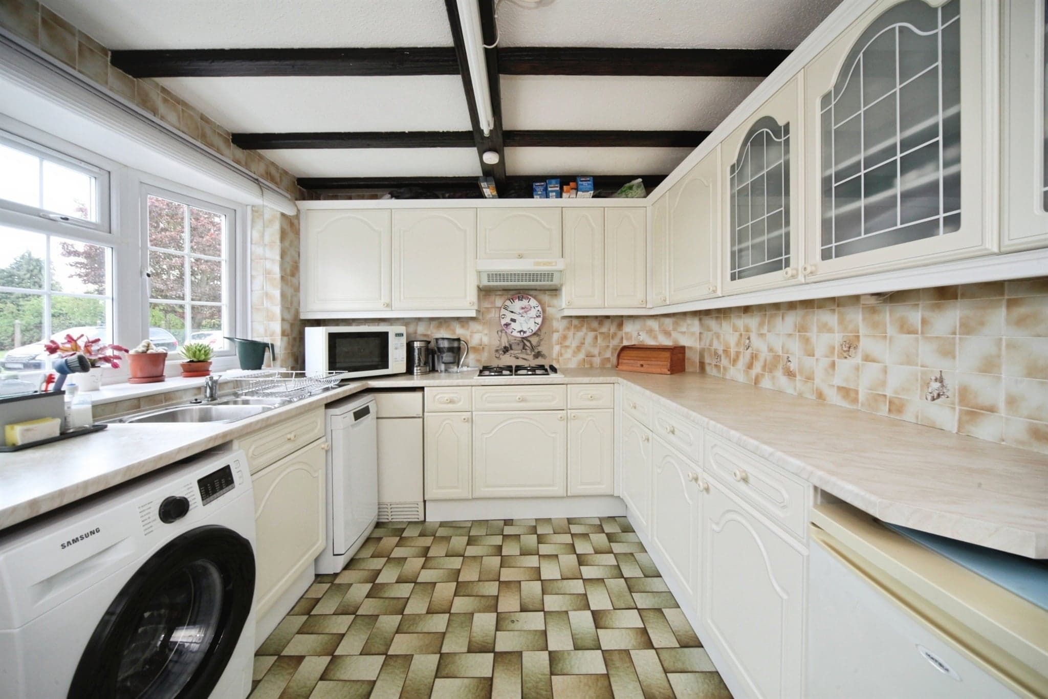 Property at Raynham Way, Luton