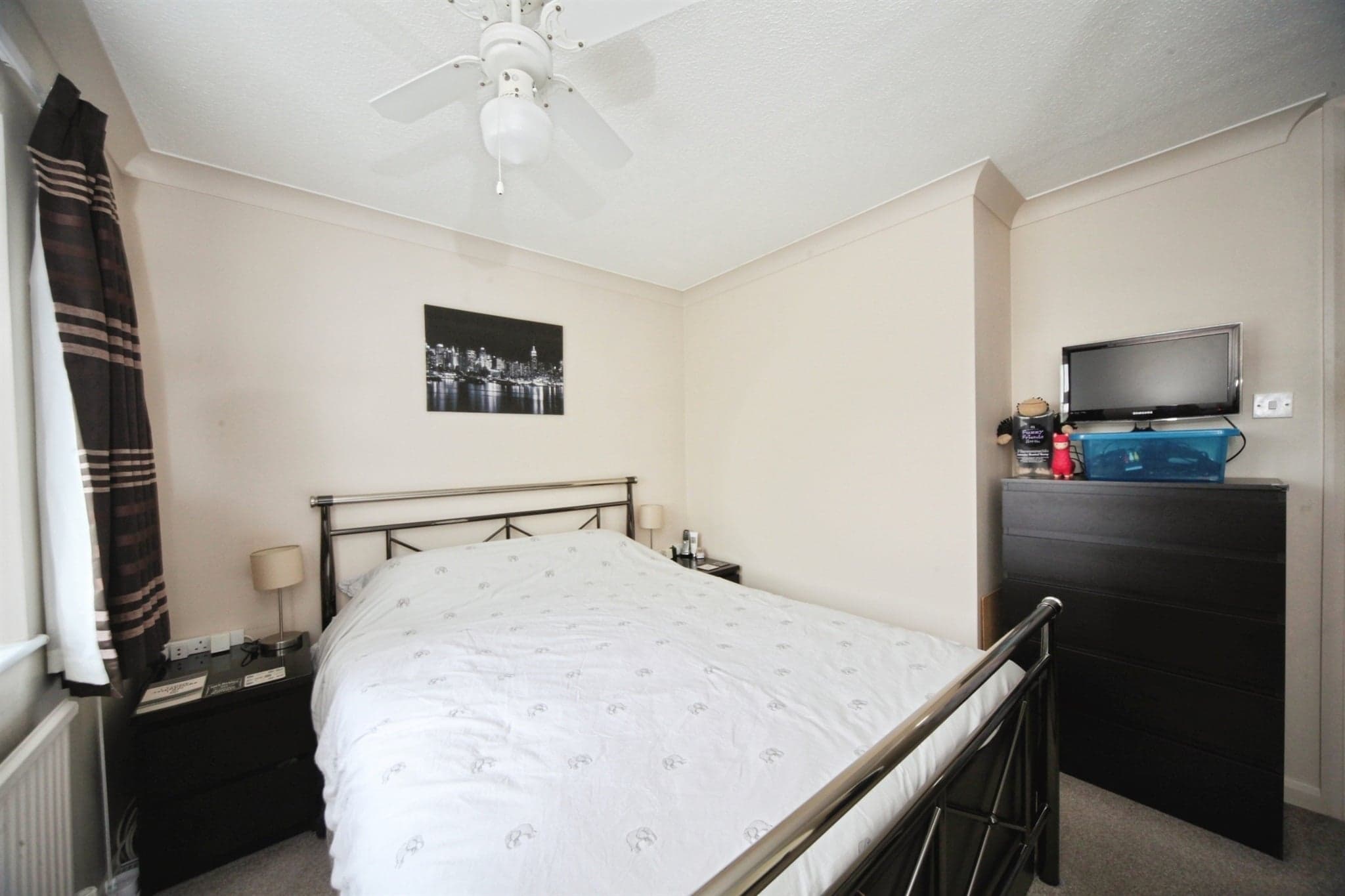 Property at Raynham Way, Luton