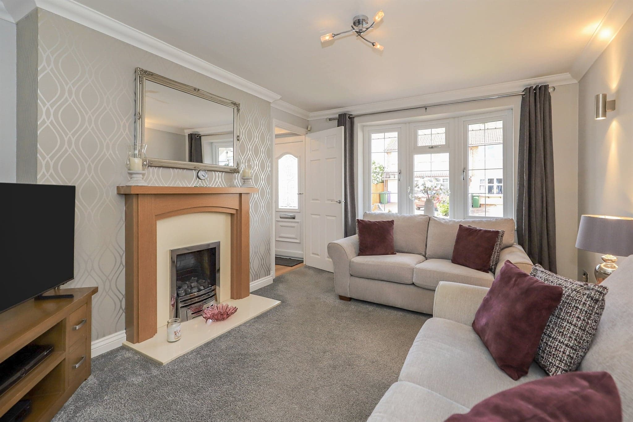 Property at Ashwells Grove, Pendeford, Wolverhampton