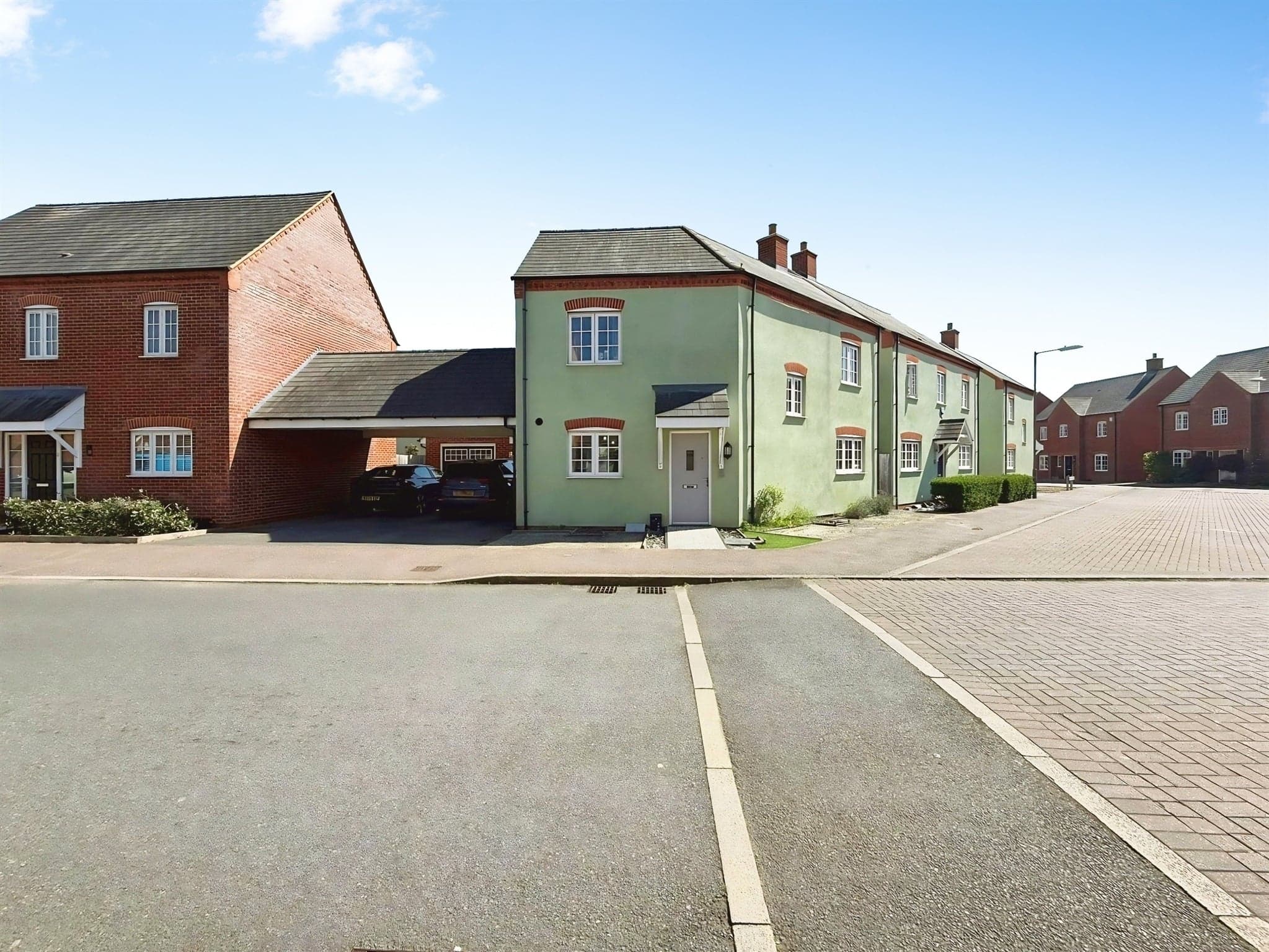 Property at Siddington Drive, Aylesbury
