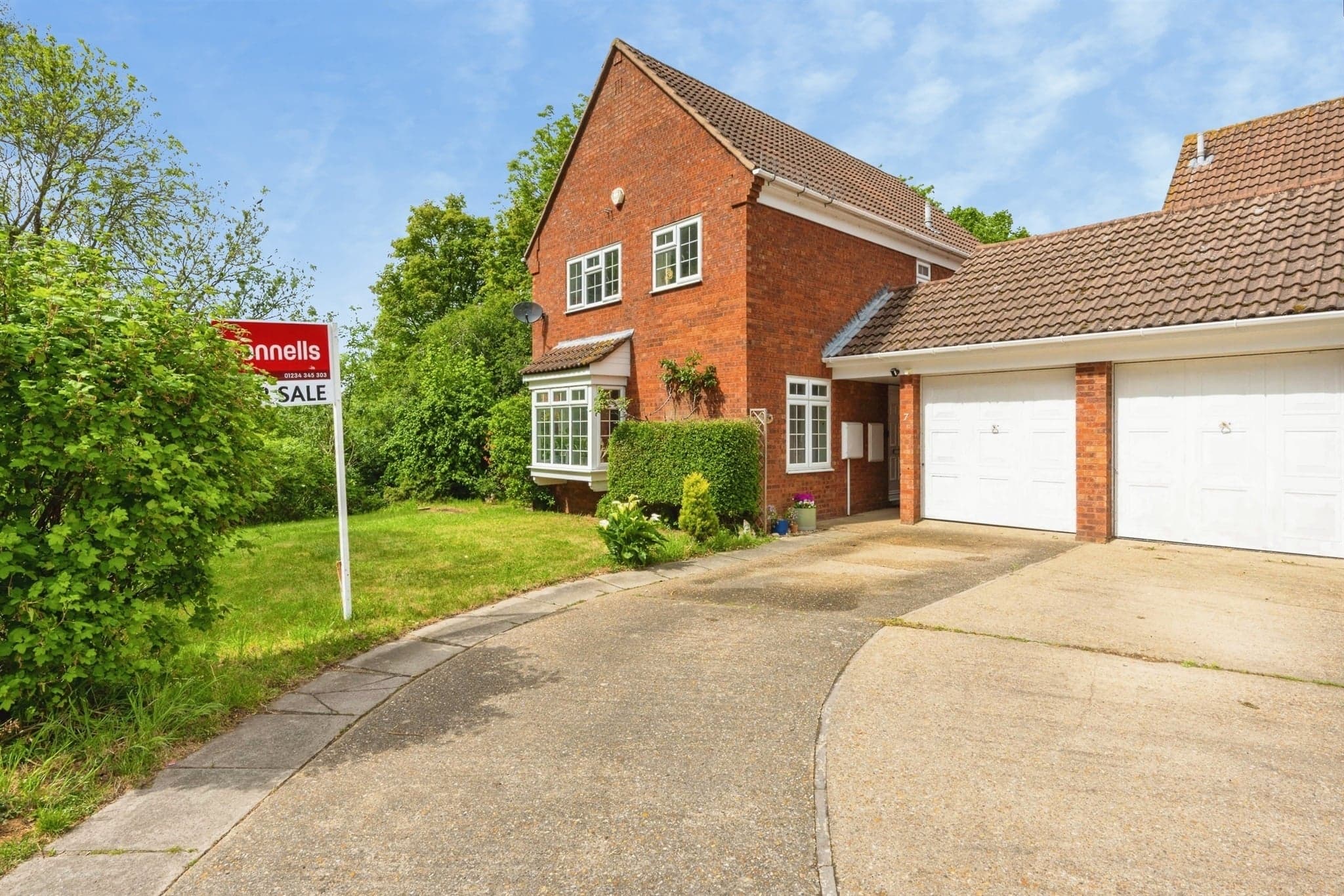 Property at Sanders Close, Kempston, Bedford