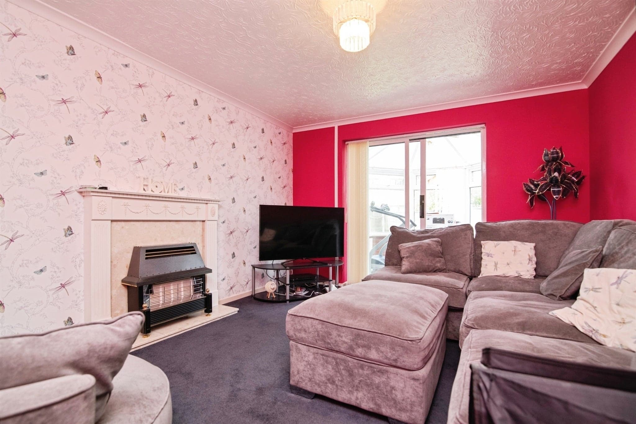 Property at Standbridge Way, Tipton