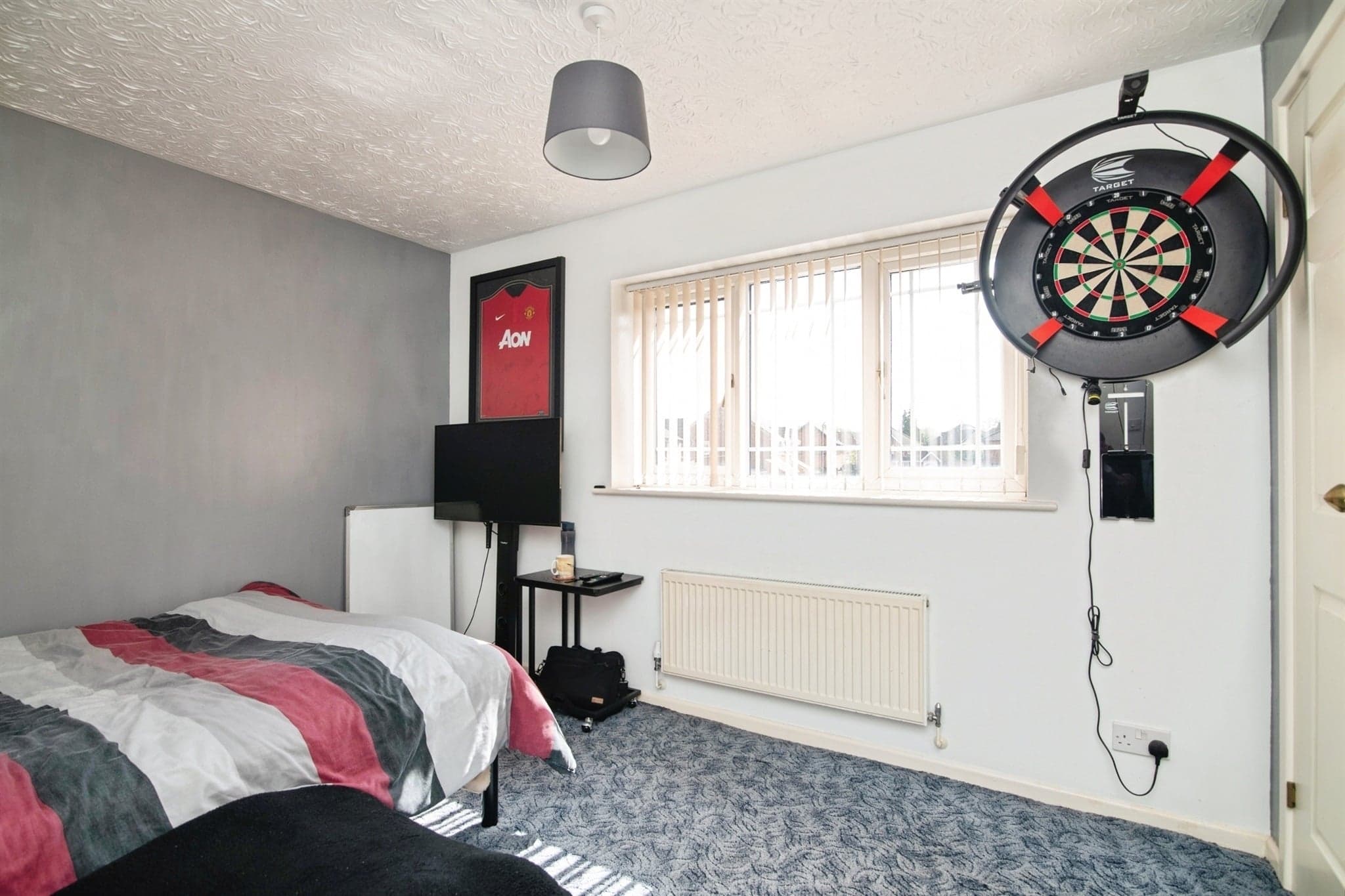 Property at Standbridge Way, Tipton