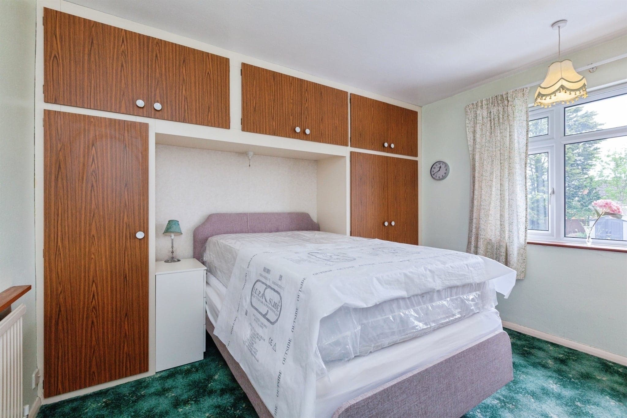 Property at Chatteris Avenue, Leicester