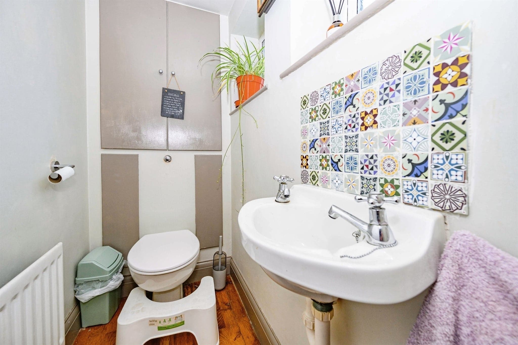 Property at Rosslyn Crescent, Luton