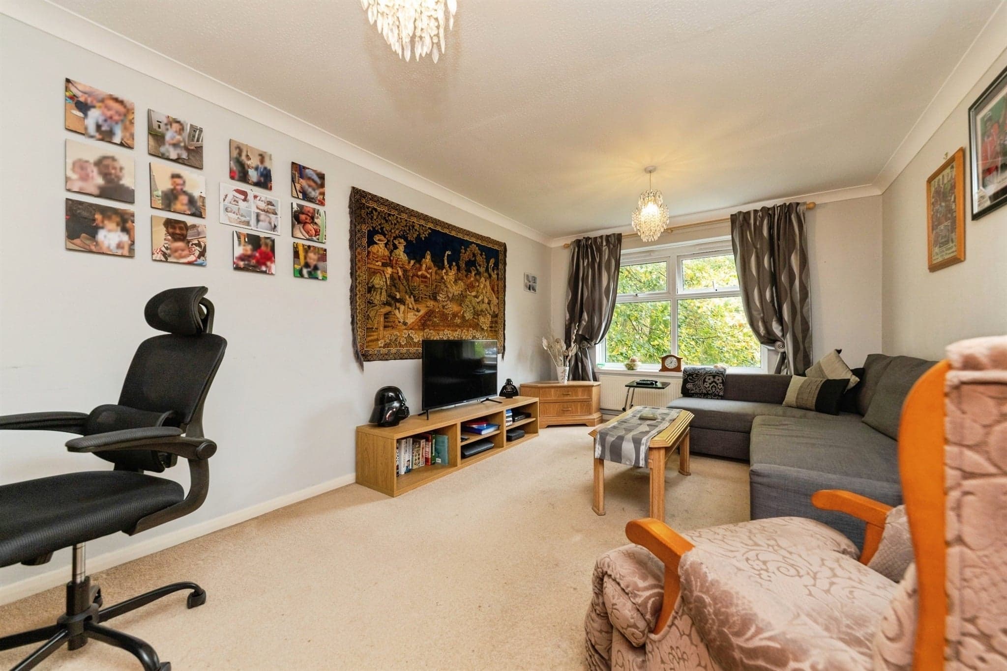 Property at Viaduct Way, Welwyn Garden City