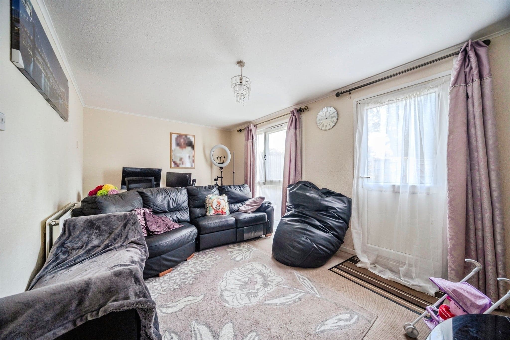 Property at Hopmeadow Court, Northampton