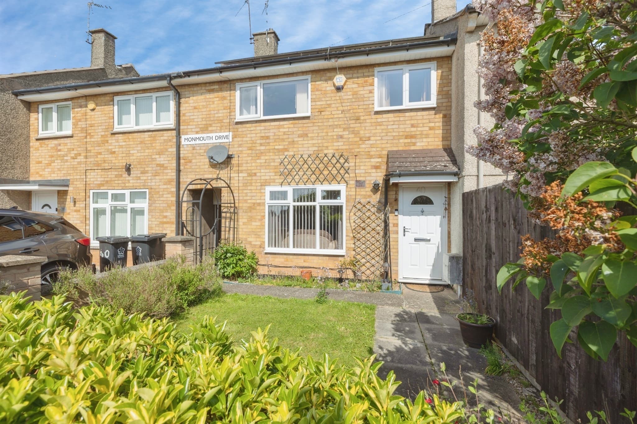 Property at Monmouth Drive, Leicester