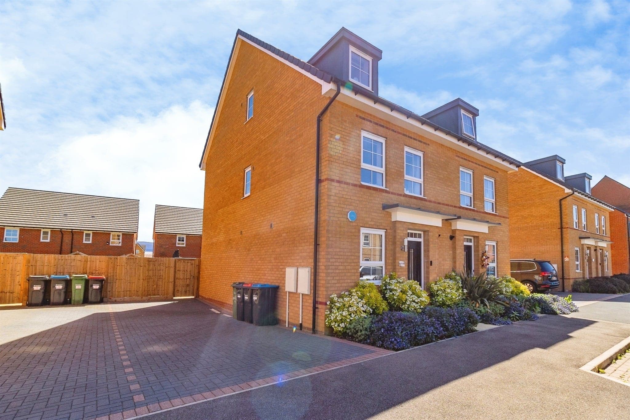 Property at Defiance Avenue, Brooklands, Milton Keynes