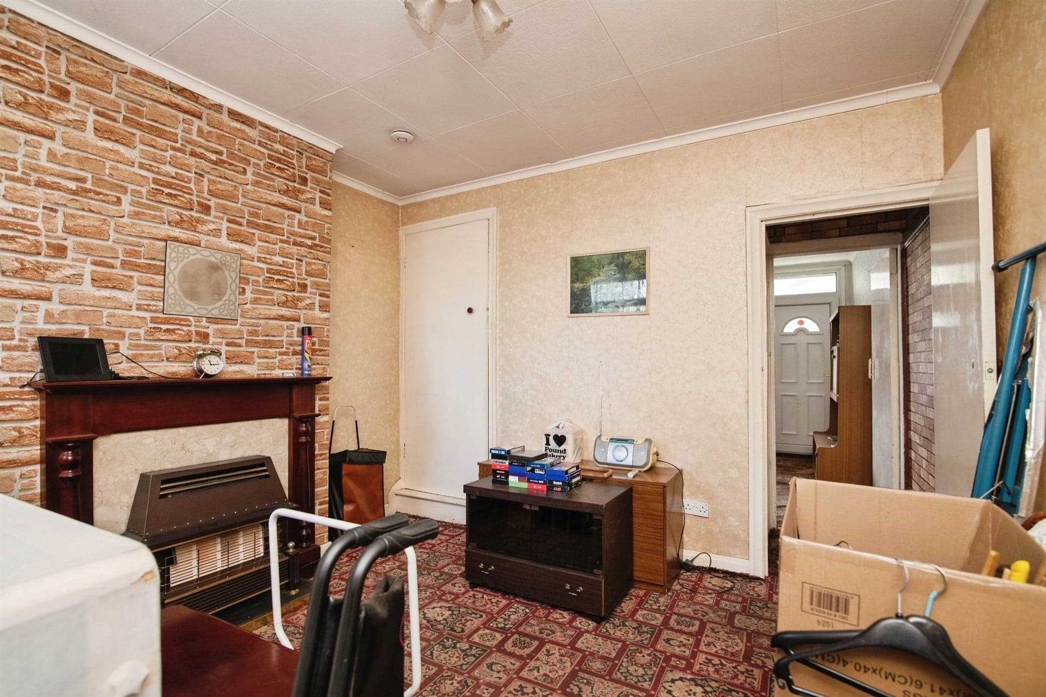 Property at Greets Green Road, West Bromwich