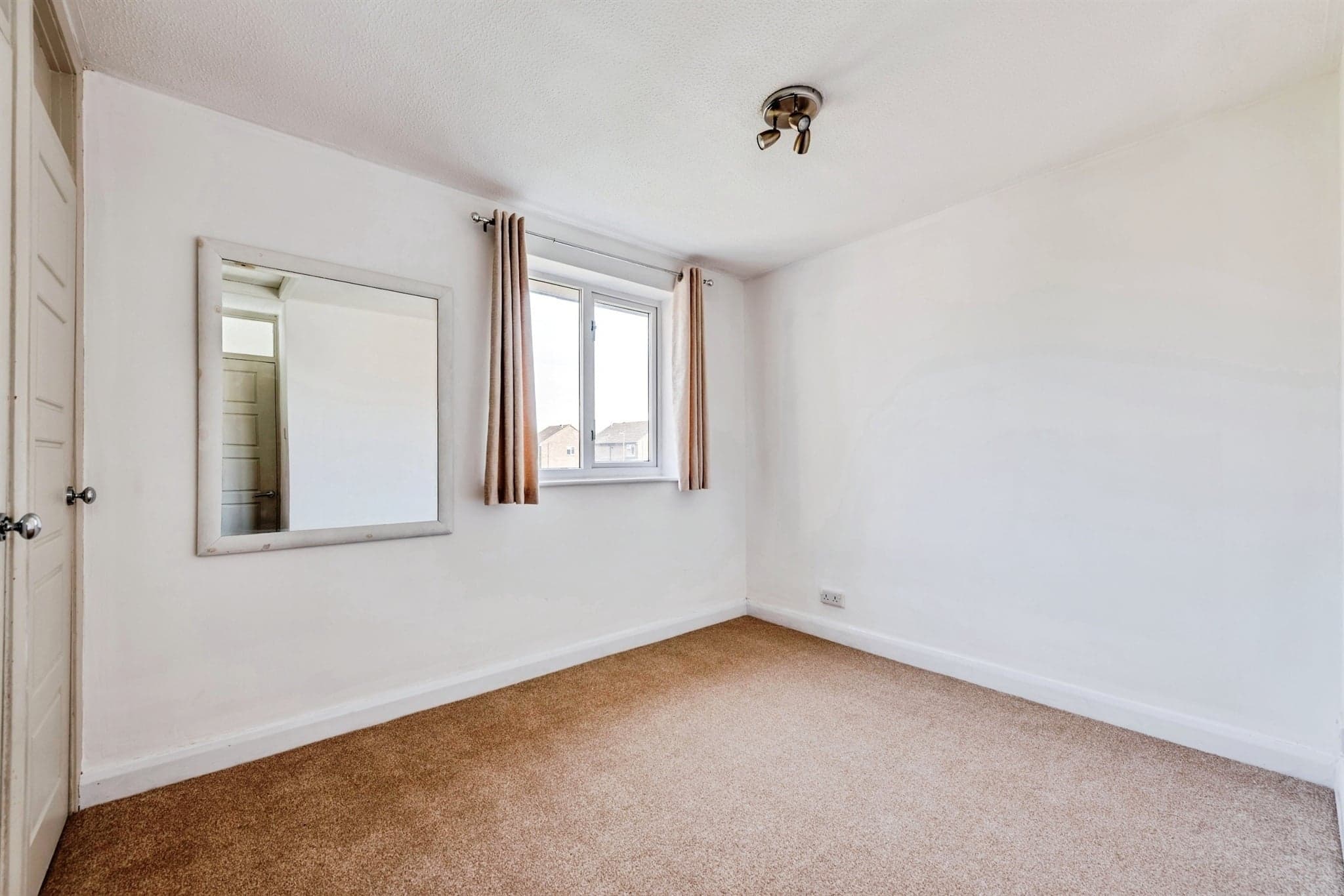 Property at Mayfield Close, Carterton