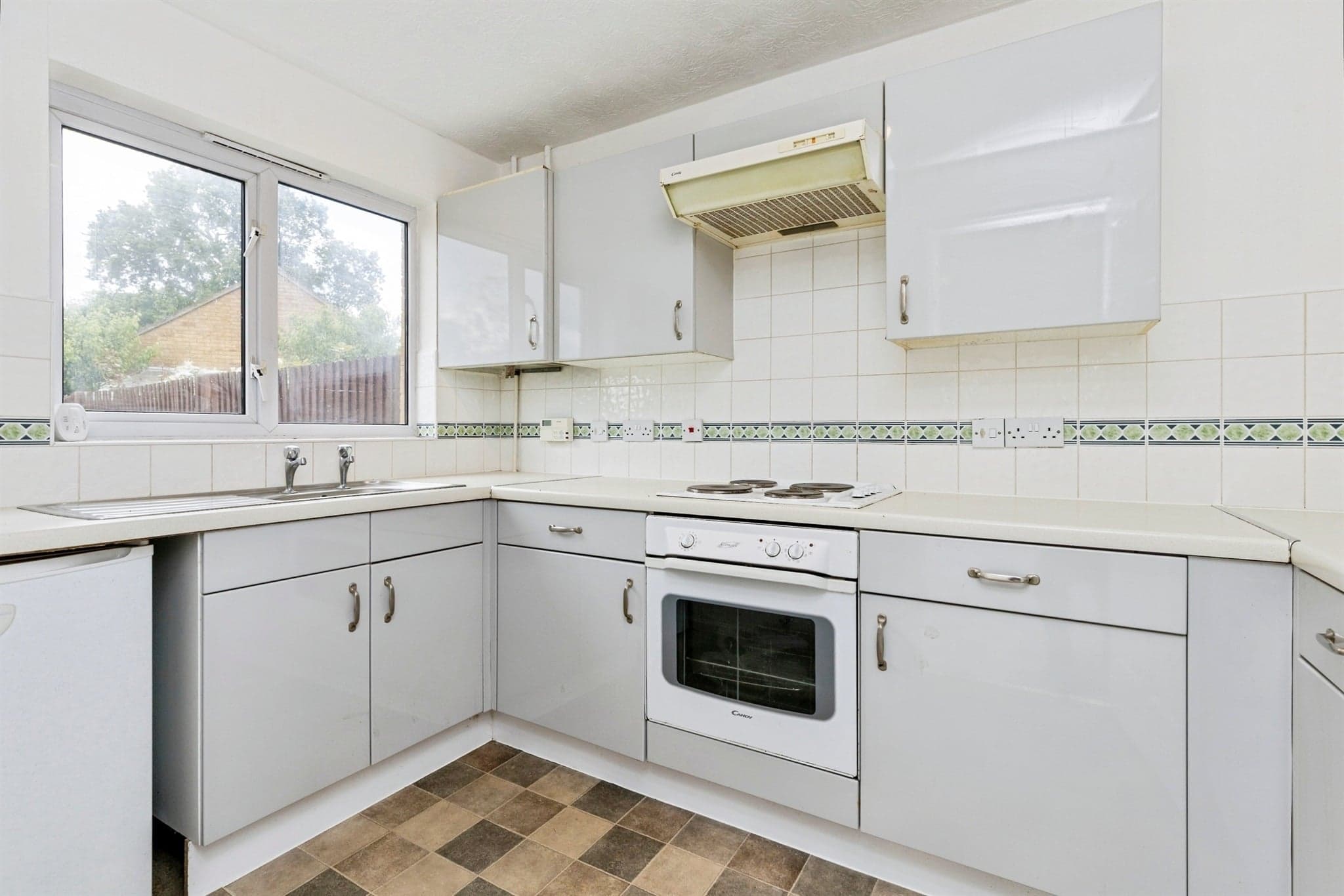 Property at Ropeland Way, Horsham