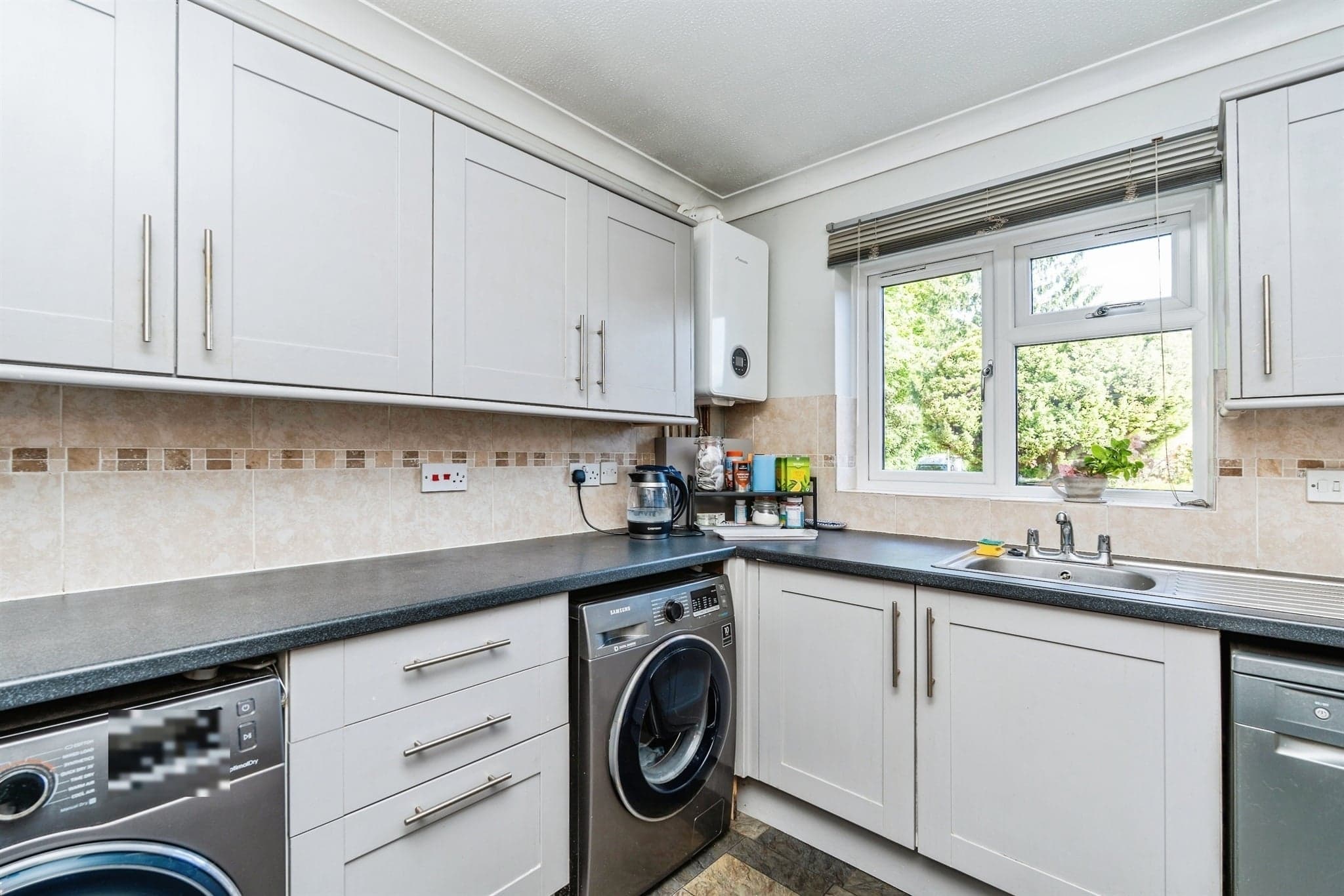 Property at Launcelyn Close, North Baddesley, Southampton