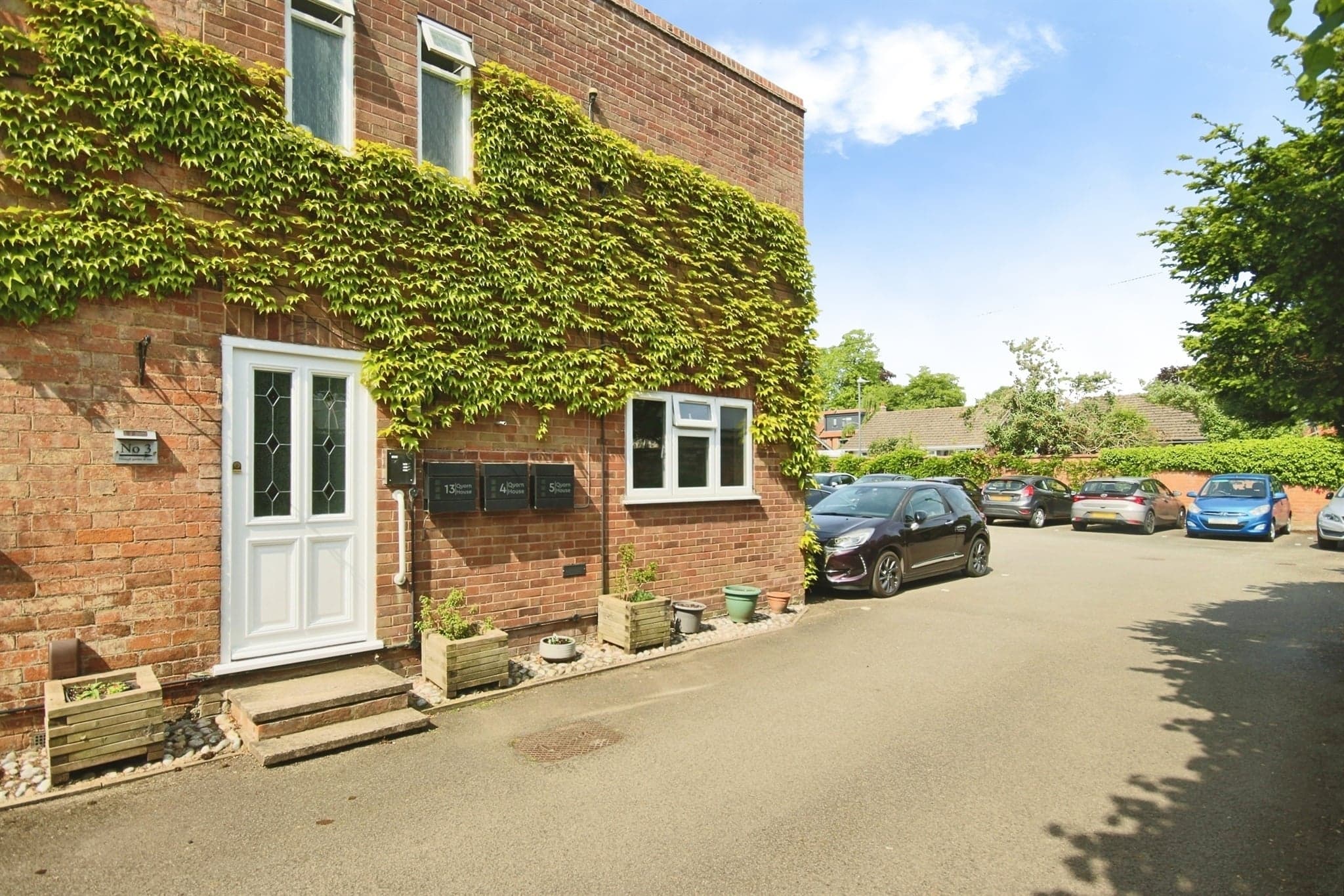 Property at Warwick Place, Leamington Spa