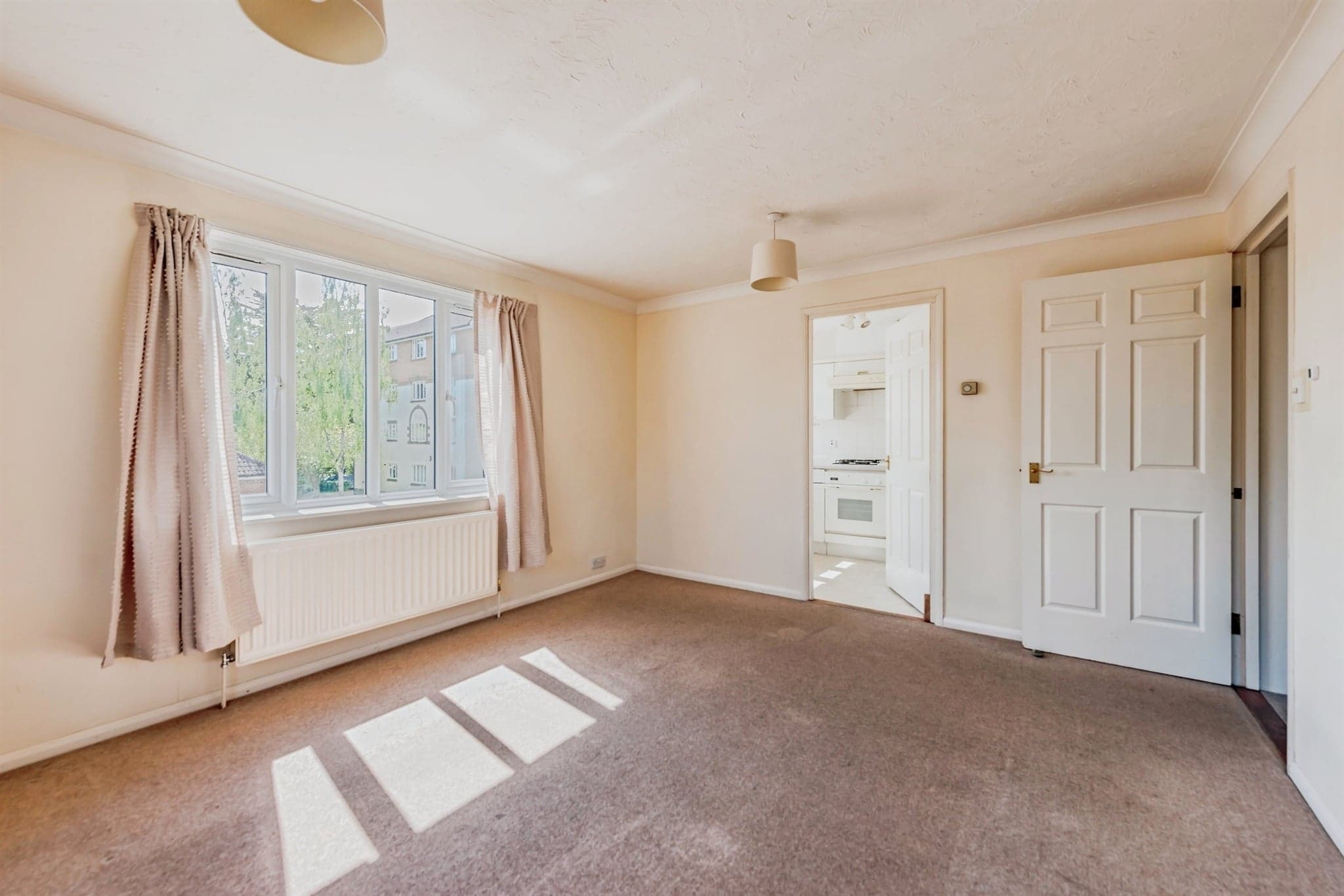 Property at St. Annes Rise, Redhill