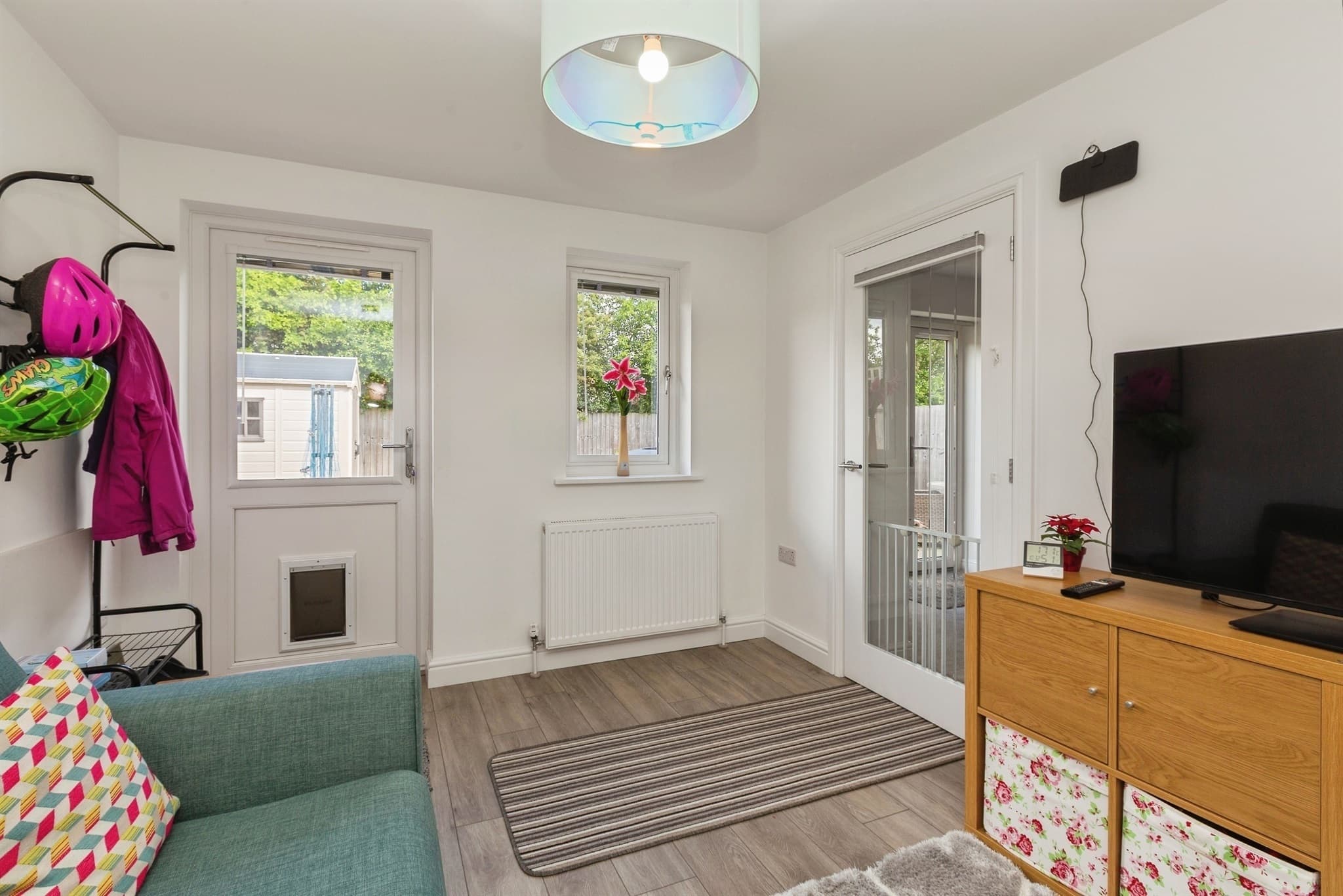 Property at Elmwood Close, Oakley, Aylesbury