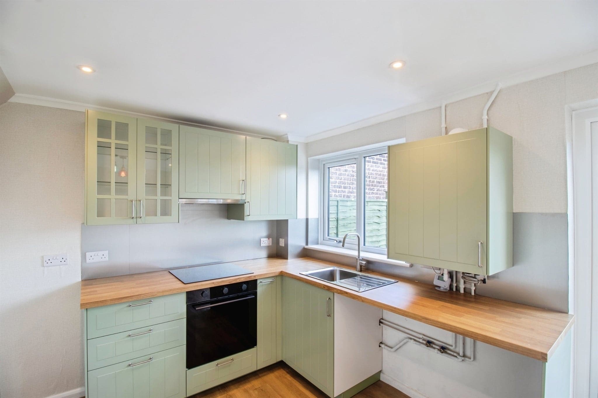Property at Hopton Fields, Market Harborough