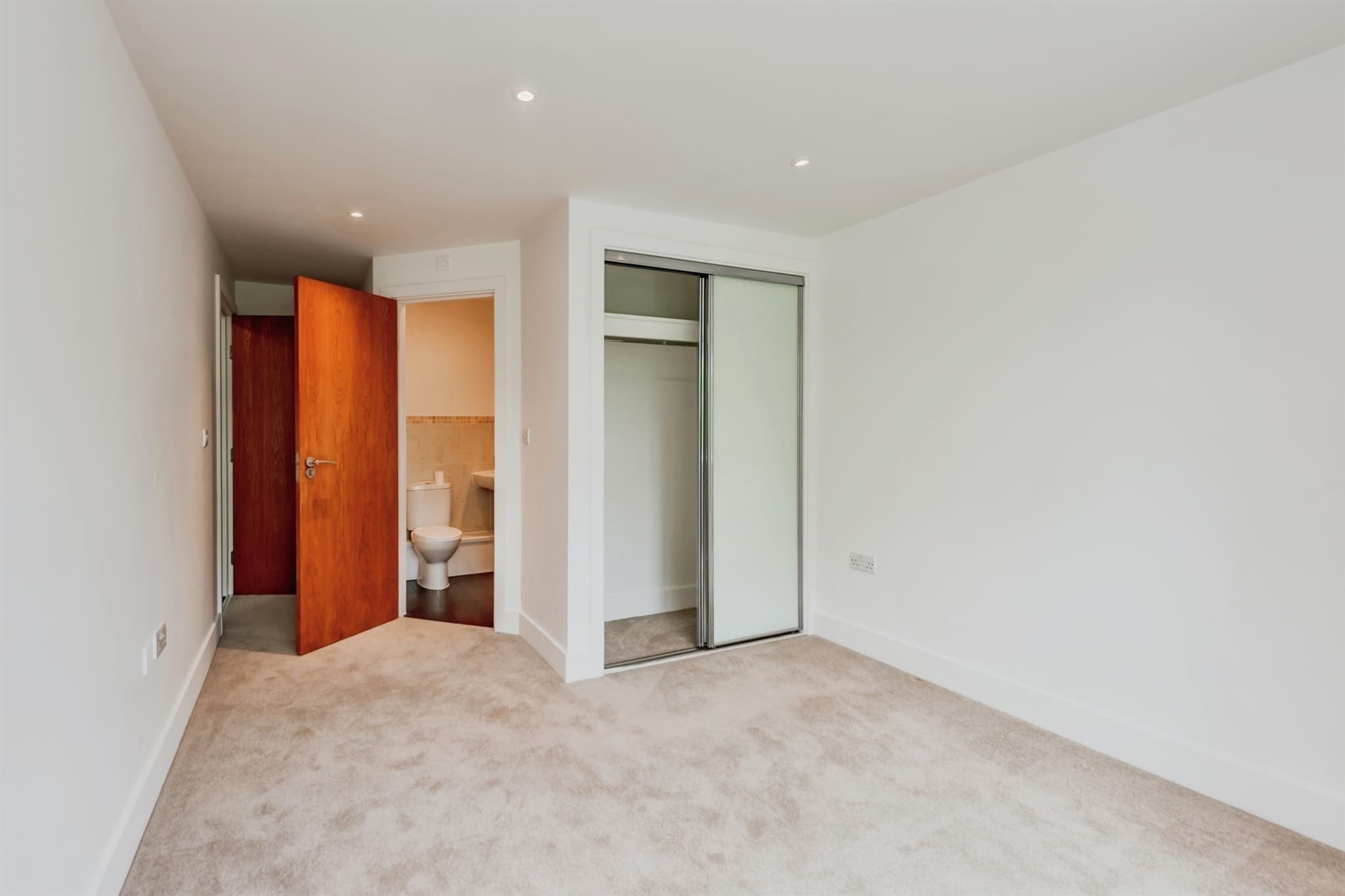 Property at Linkfield Lane, Redhill