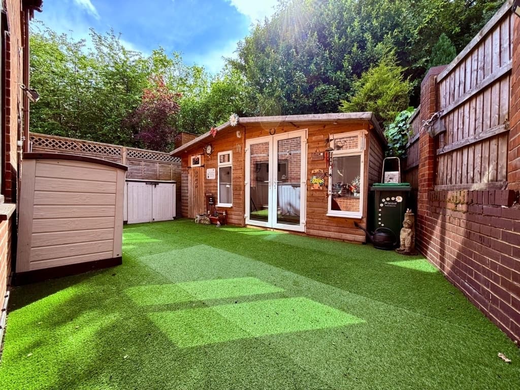 Property at Hayseech, CRADLEY HEATH