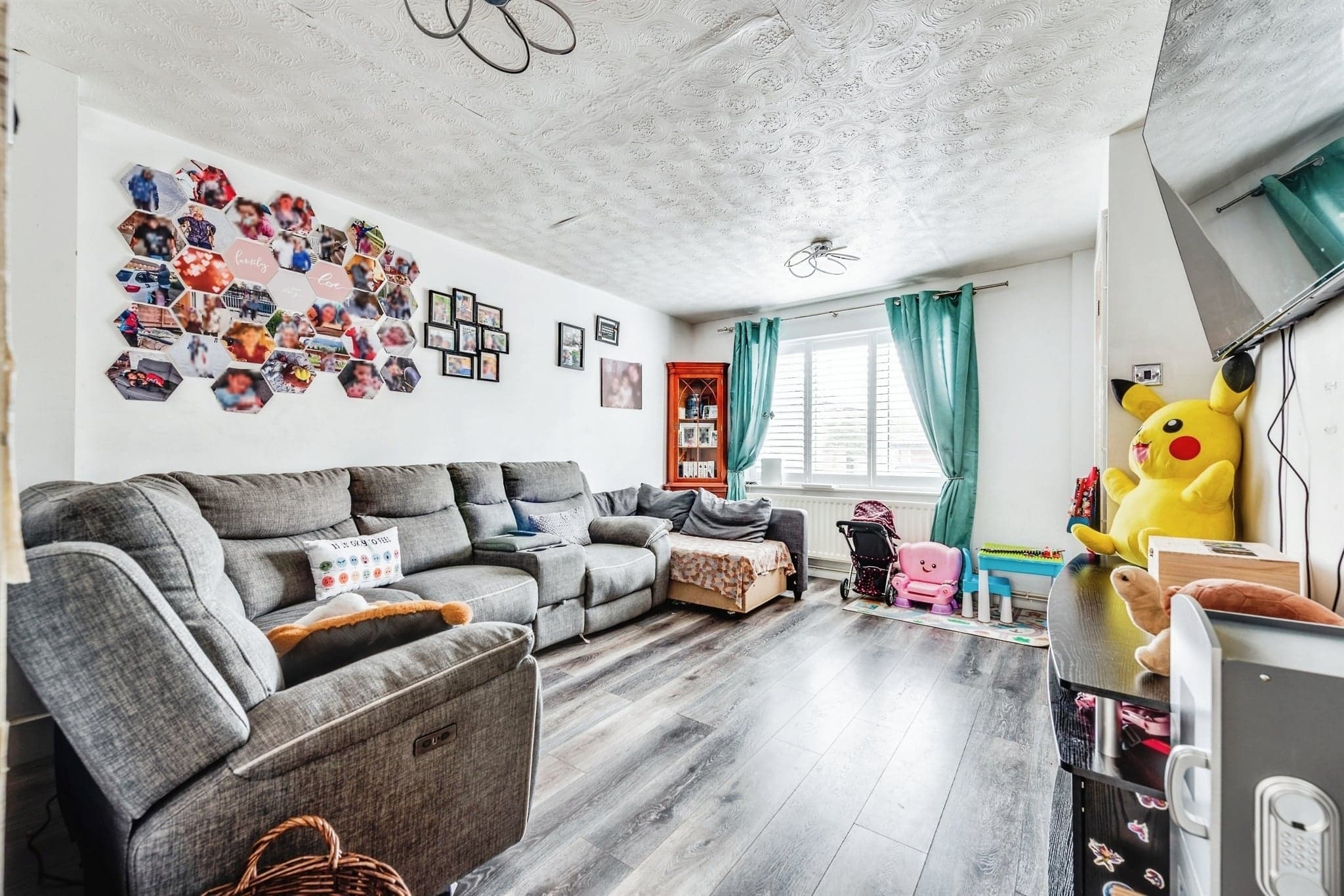Property at Braemar Close, Carterton