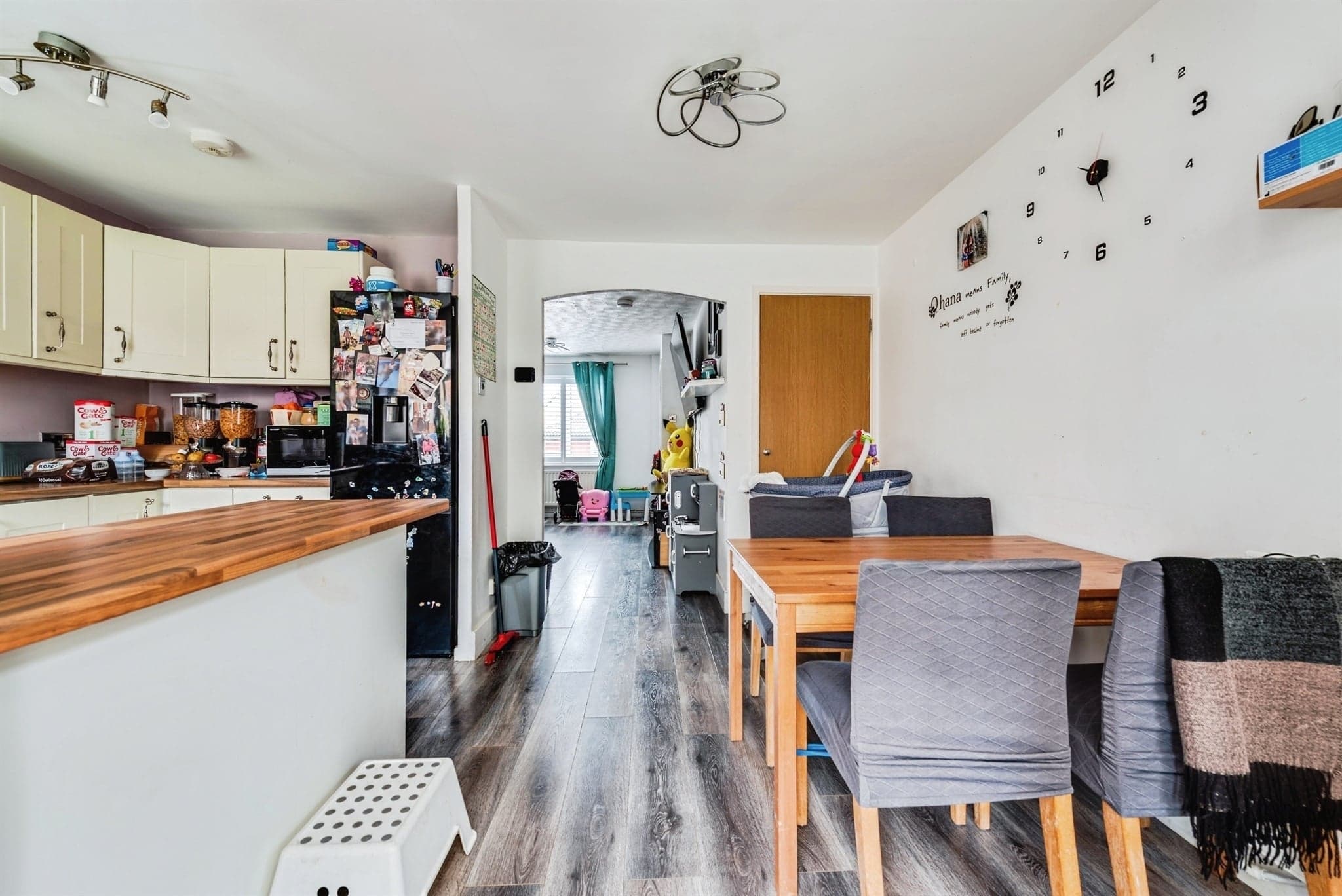 Property at Braemar Close, Carterton